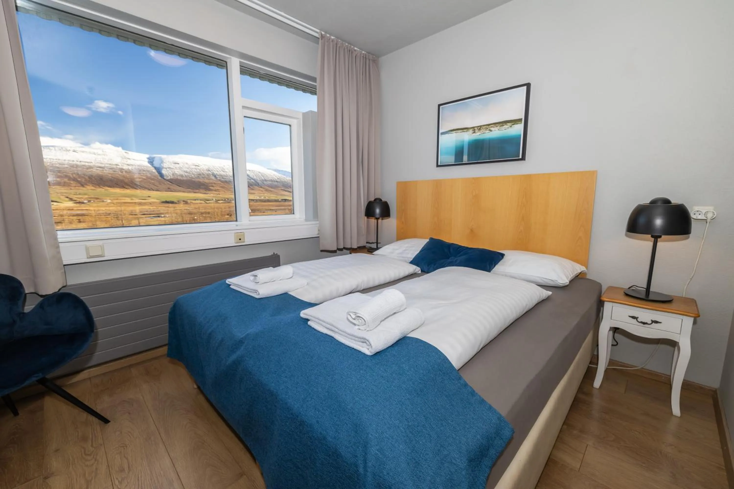 Bedroom, Bed in Hotel Kjarnalundur- Aurora Dream - Lodges and Rooms