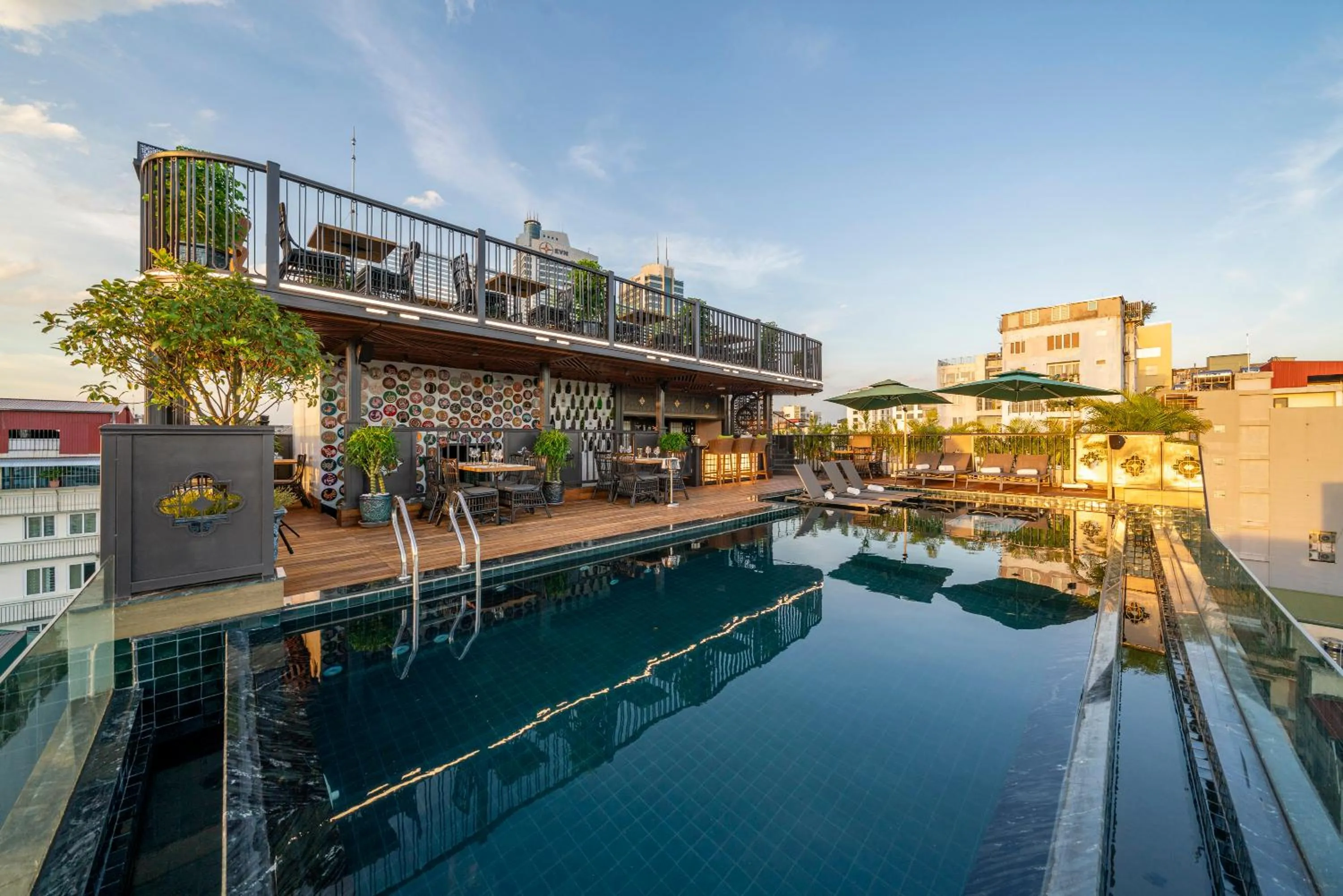 Property building in Tonkin Luxury Boutique Hotel & Spa