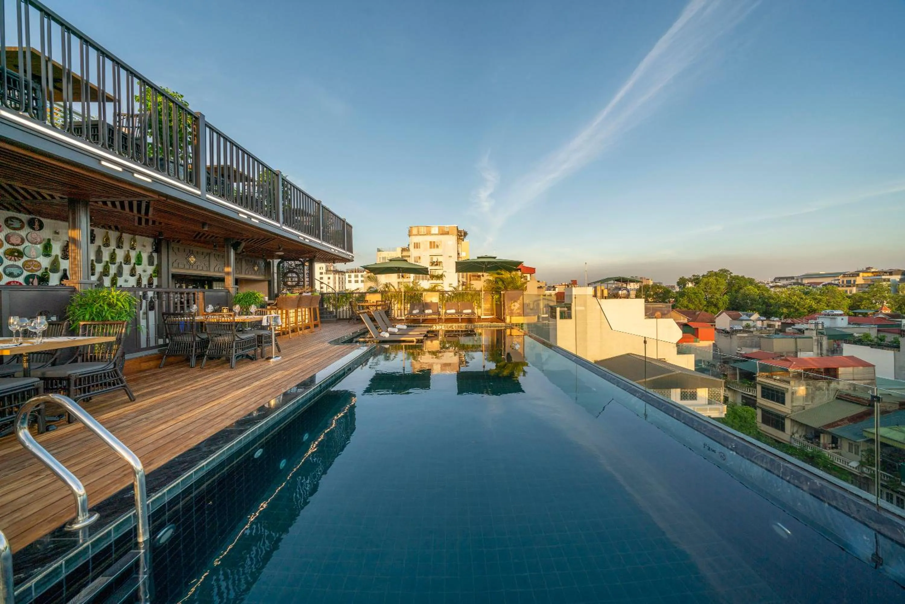 Swimming pool in Tonkin Luxury Boutique Hotel & Spa