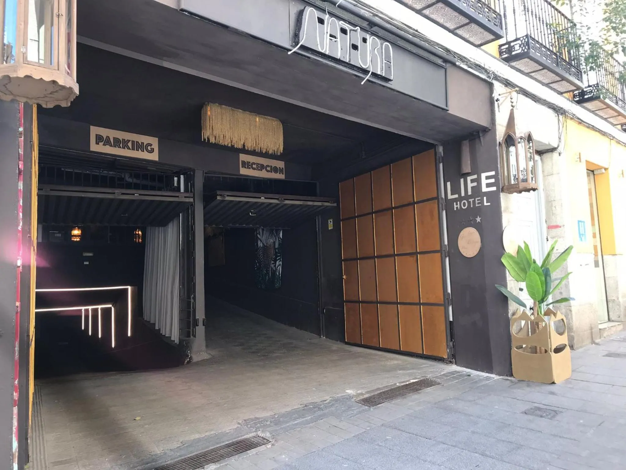 Facade/entrance in Abalú Collection Life Gran Via