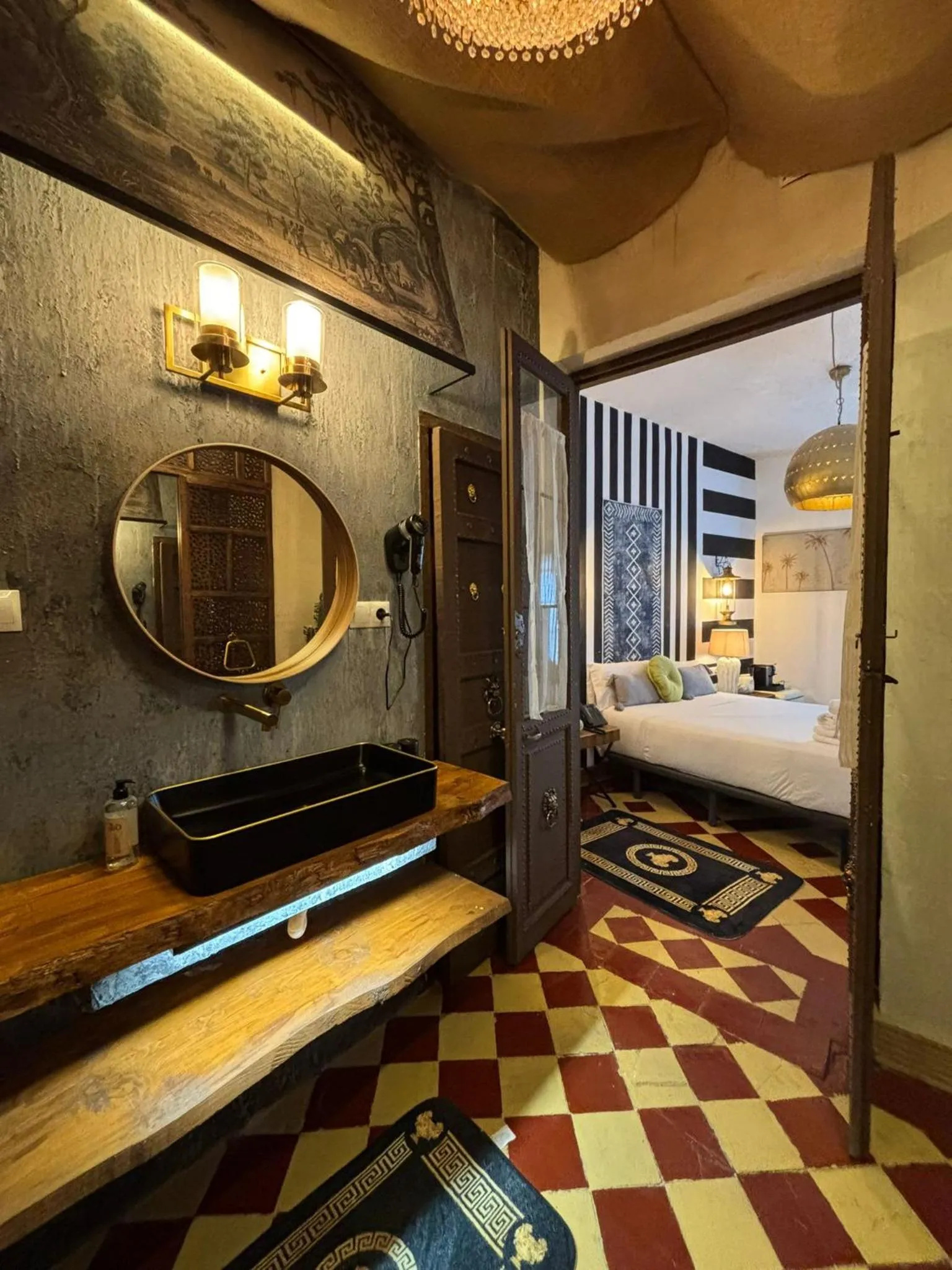 Bathroom, Bed in Abalú Collection Life Gran Via