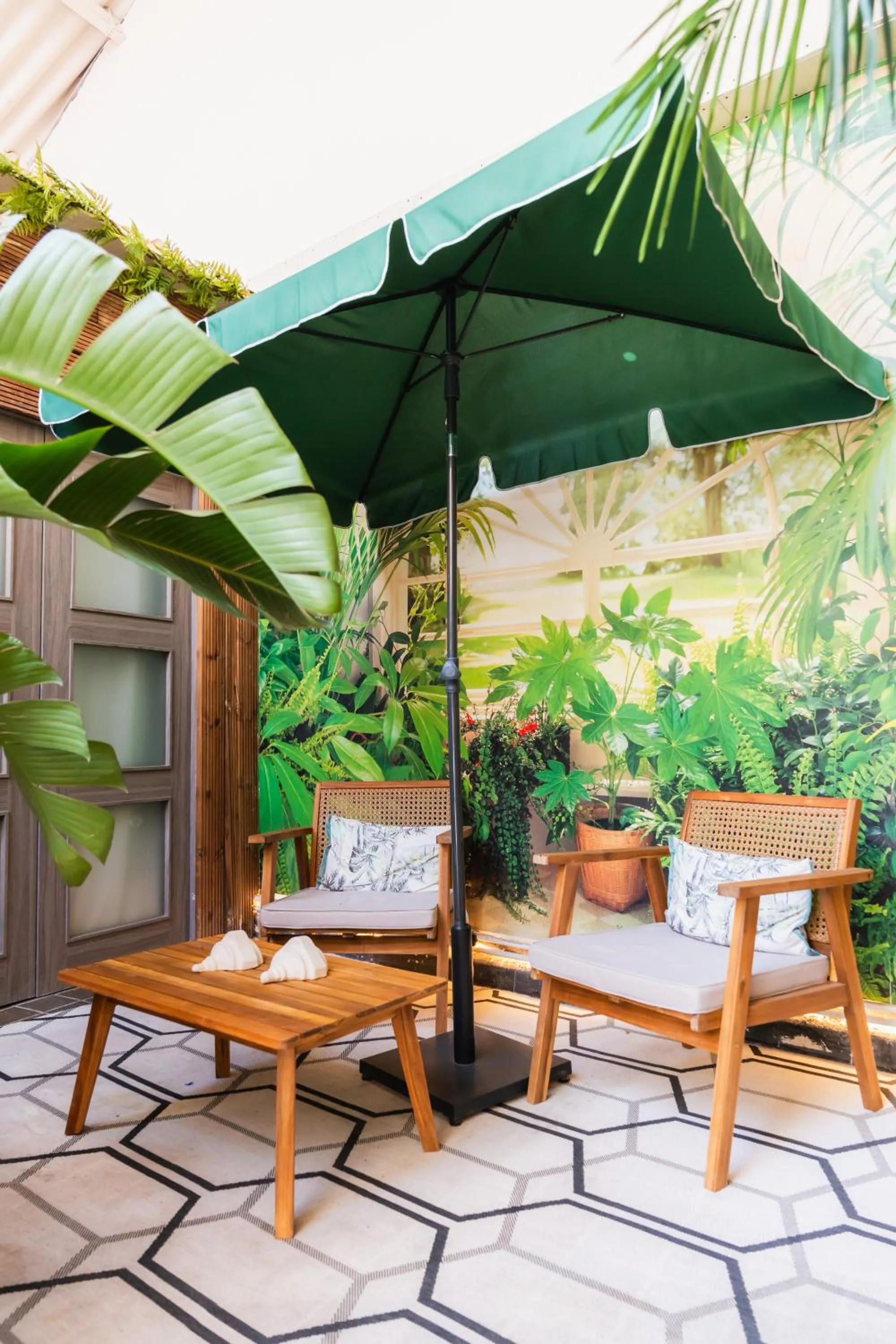 Garden in Abalú Collection Life Gran Via