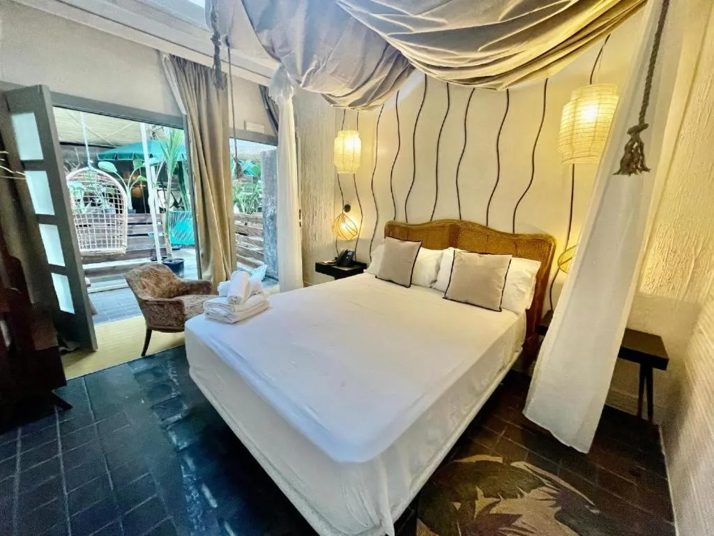 Bed in Abalú Collection Life Gran Via