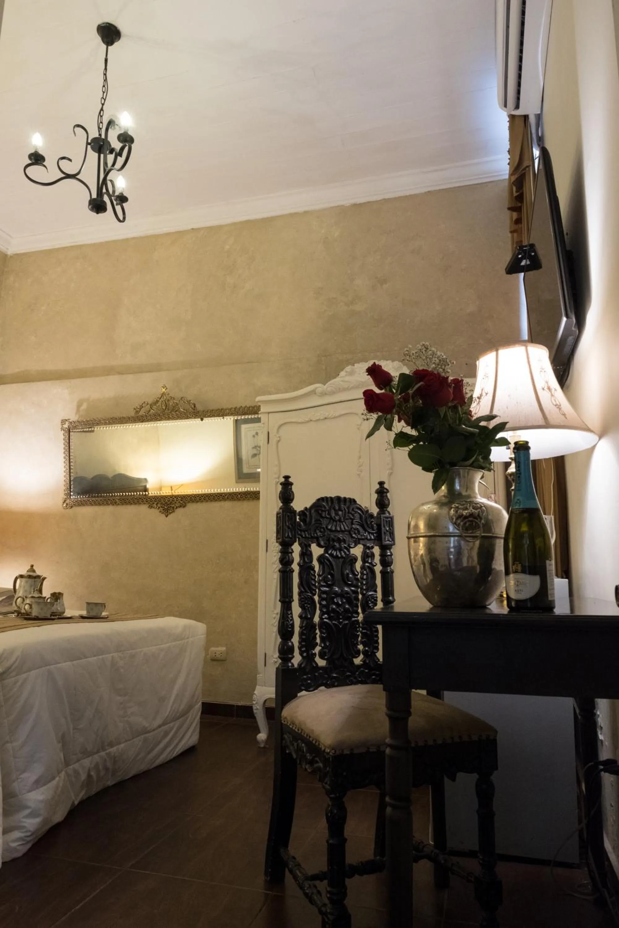 Photo of the whole room, Bed in Casa Falleri Boutique Hotel