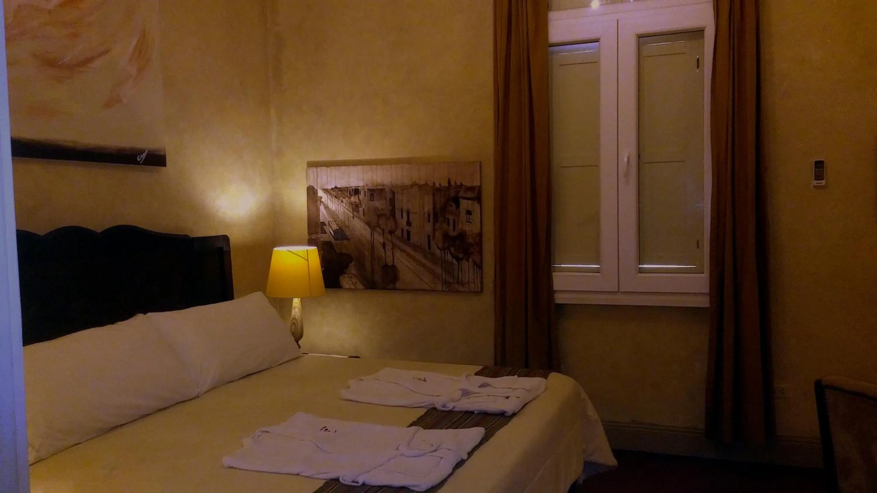 Photo of the whole room, Bed in Casa Falleri Boutique Hotel
