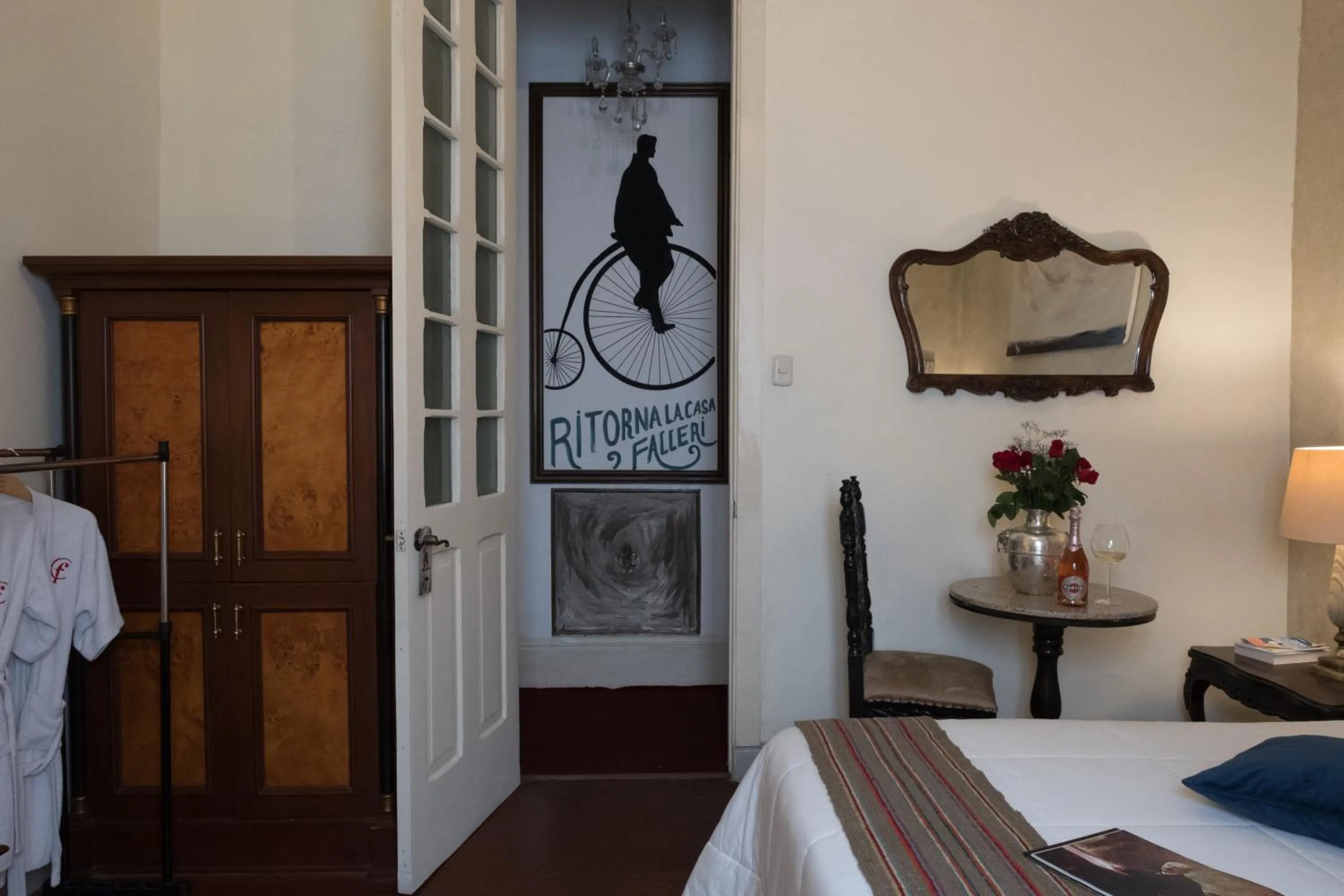 Photo of the whole room in Casa Falleri Boutique Hotel