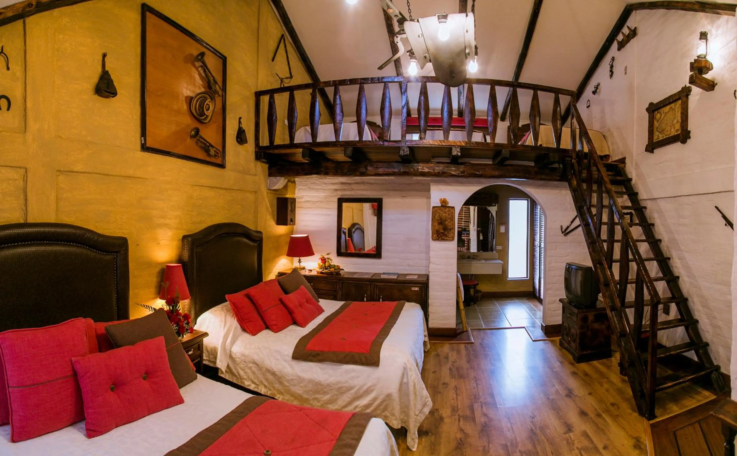 Family in Hosteria Rumipamba De Las Rosas