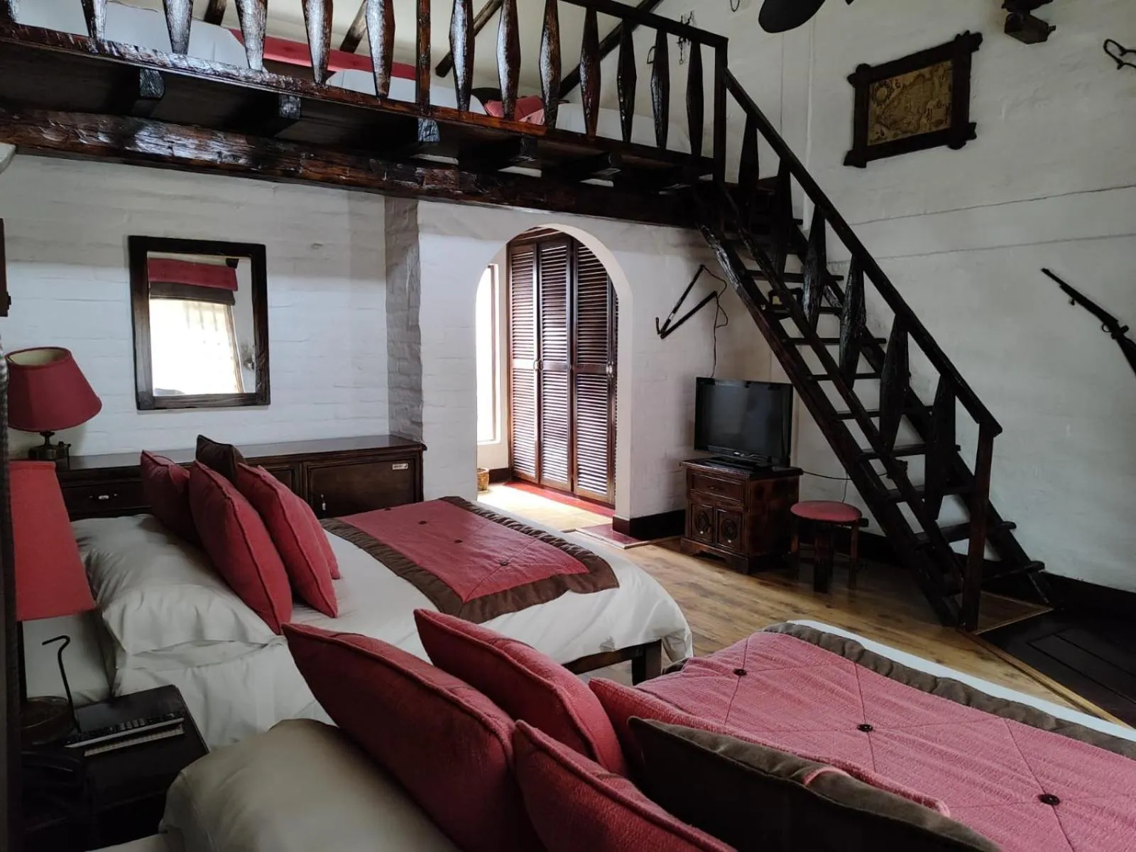 Hosteria Rumipamba De Las Rosas