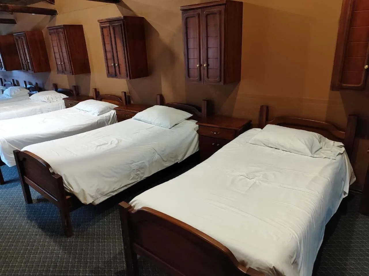 Hosteria Rumipamba De Las Rosas