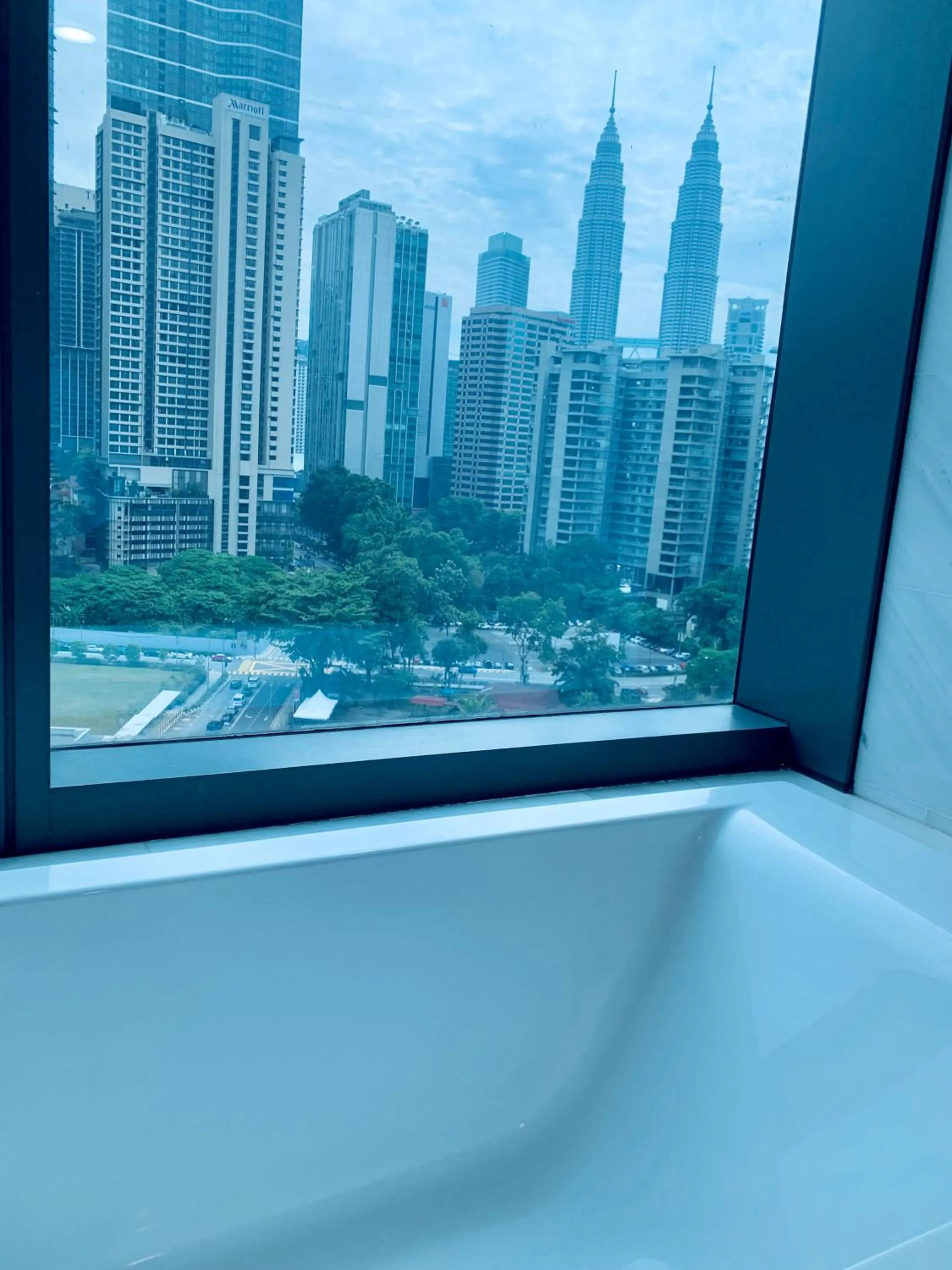 City view, Bed in Eaton Residences By Luna