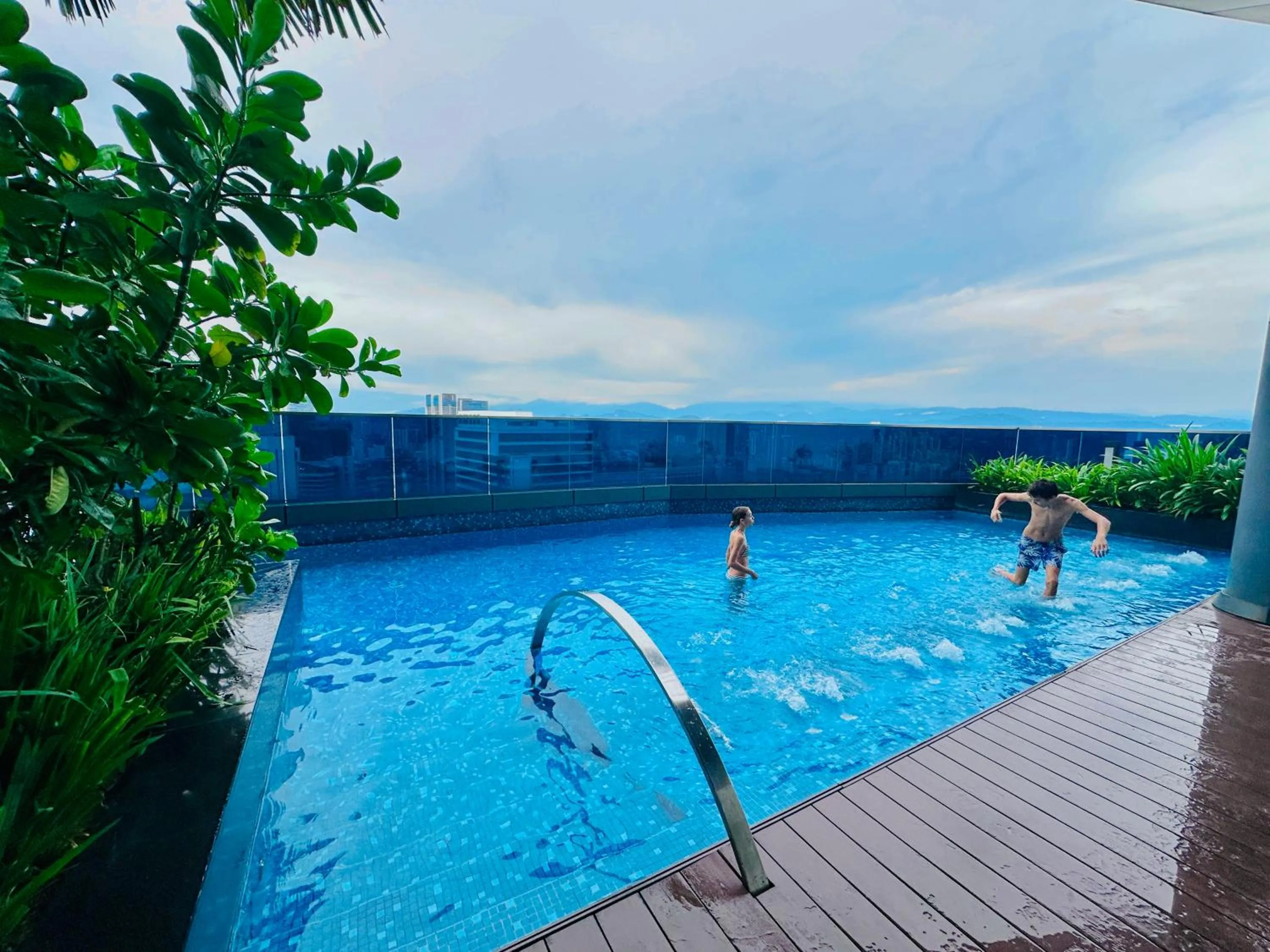 Pool view in Eaton Residences By Luna