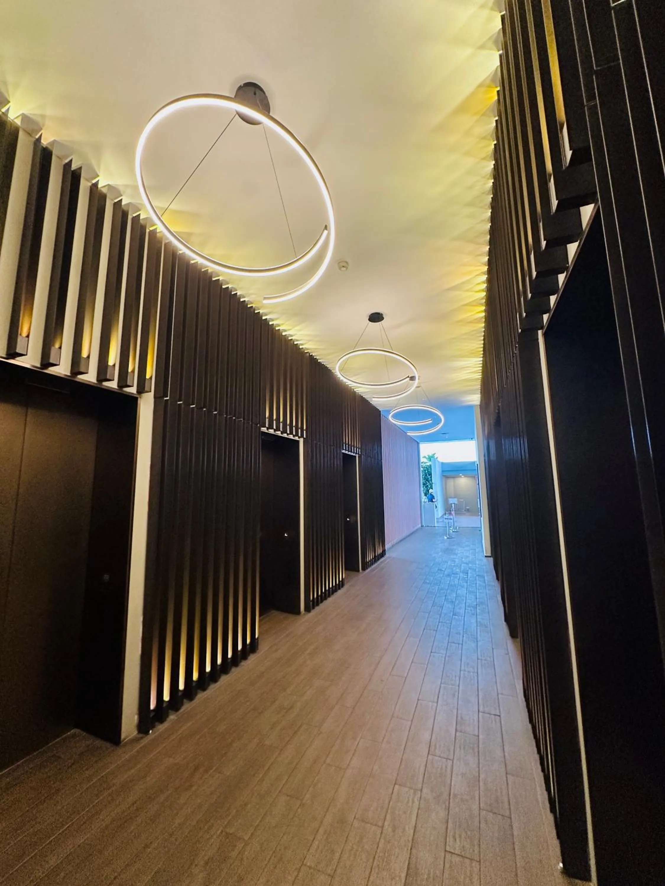 elevator in Eaton Residences By Luna