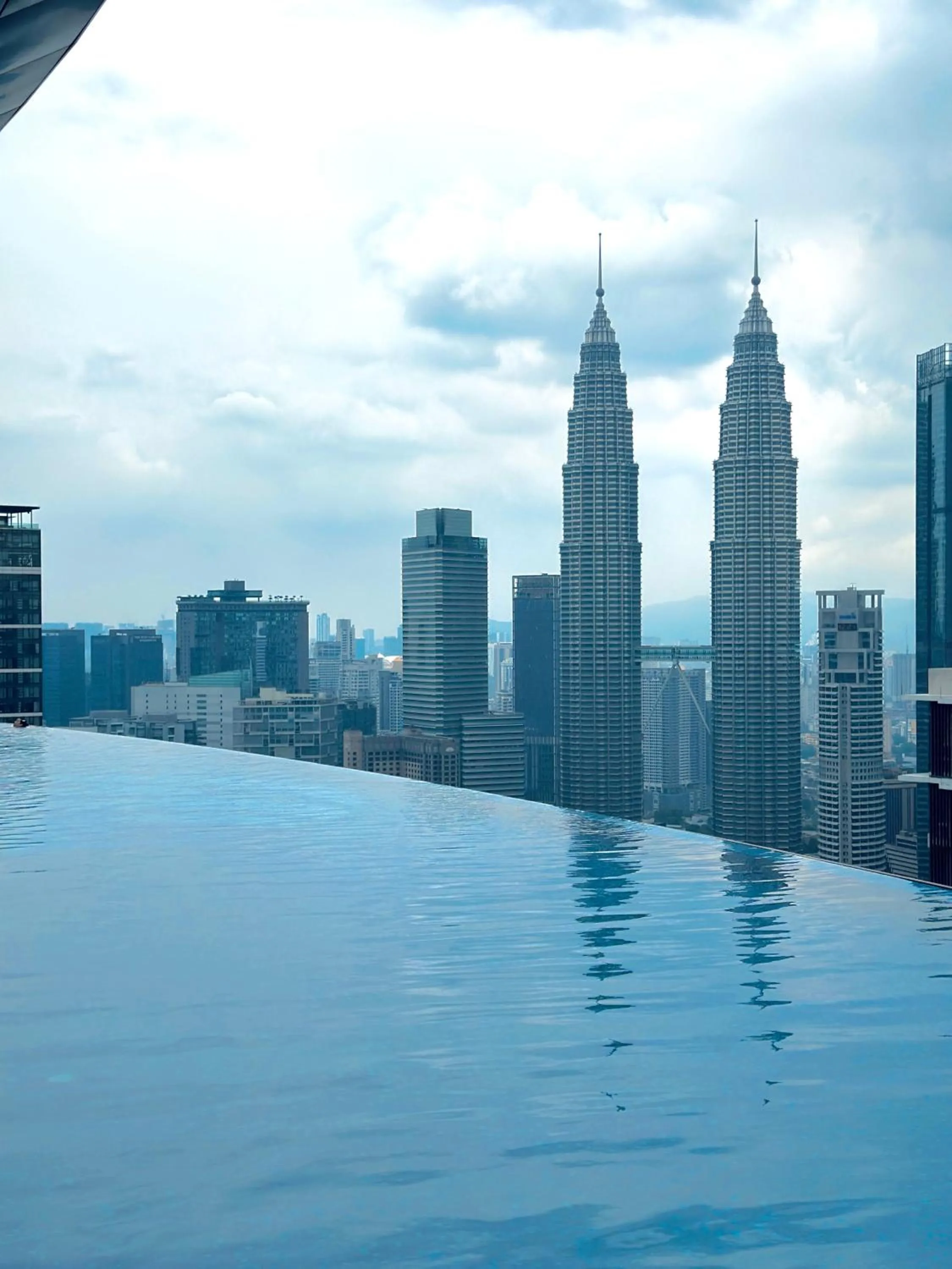 Day in Eaton Residences By Luna