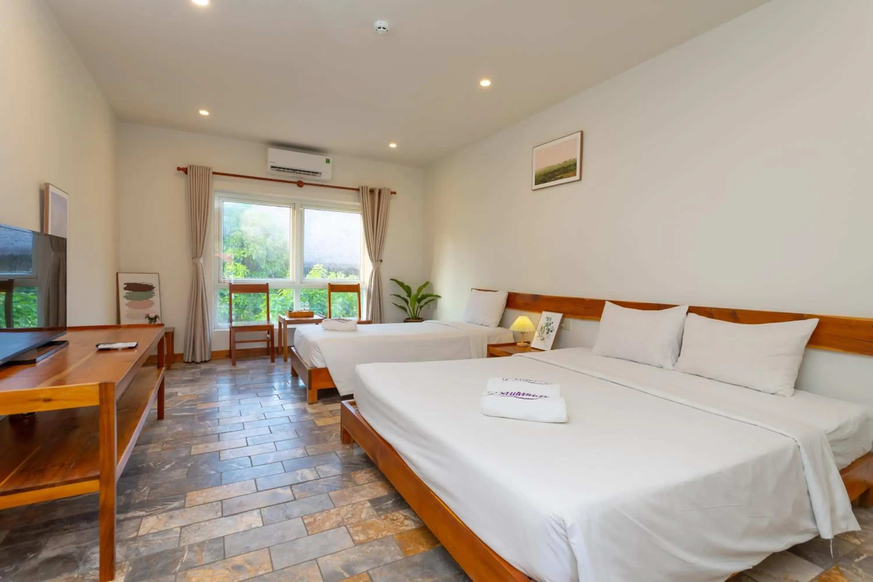 Superior Triple Room in Bauhinia Resort & Spa Phu Quoc Superior Triple Room in Bauhinia Resort & Spa Phu Quoc