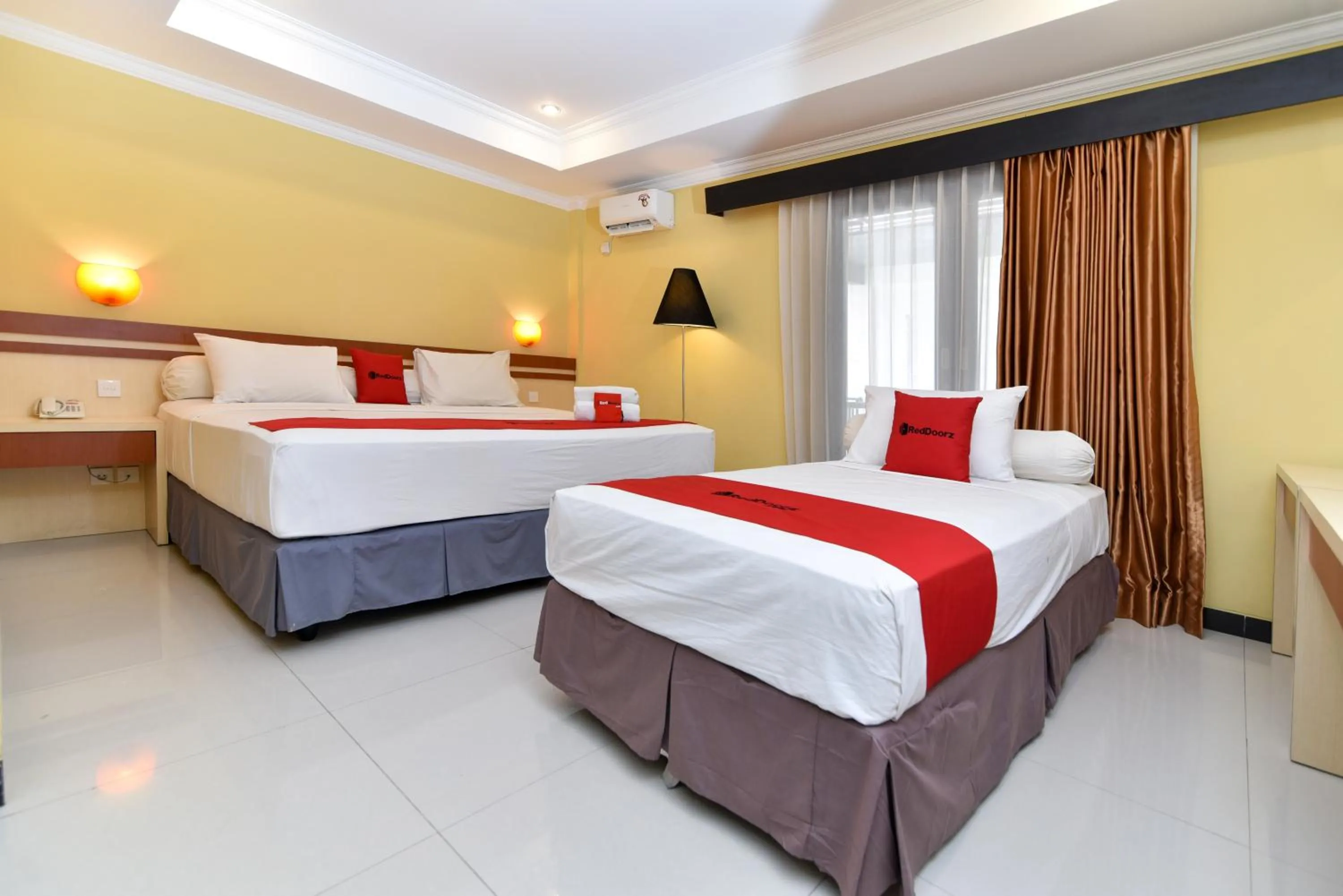 Photo of the whole room, Bed in RedDoorz Plus near Mall Bali Galeria 2