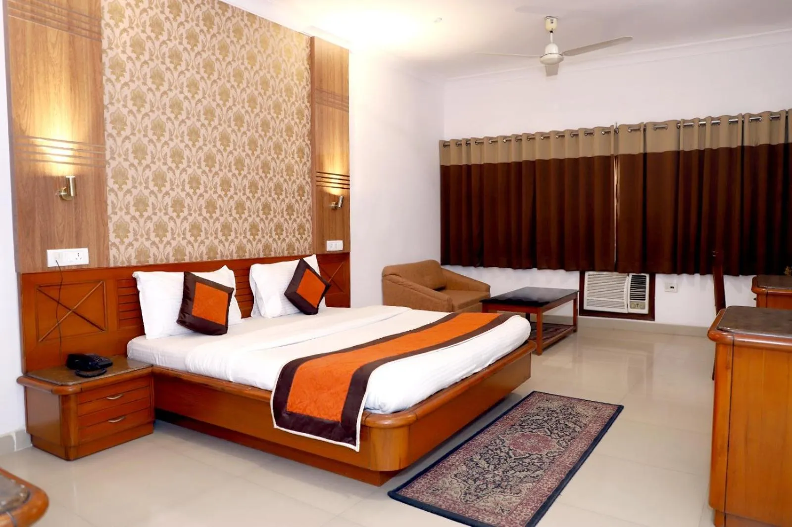 Bed in Airport Hotel