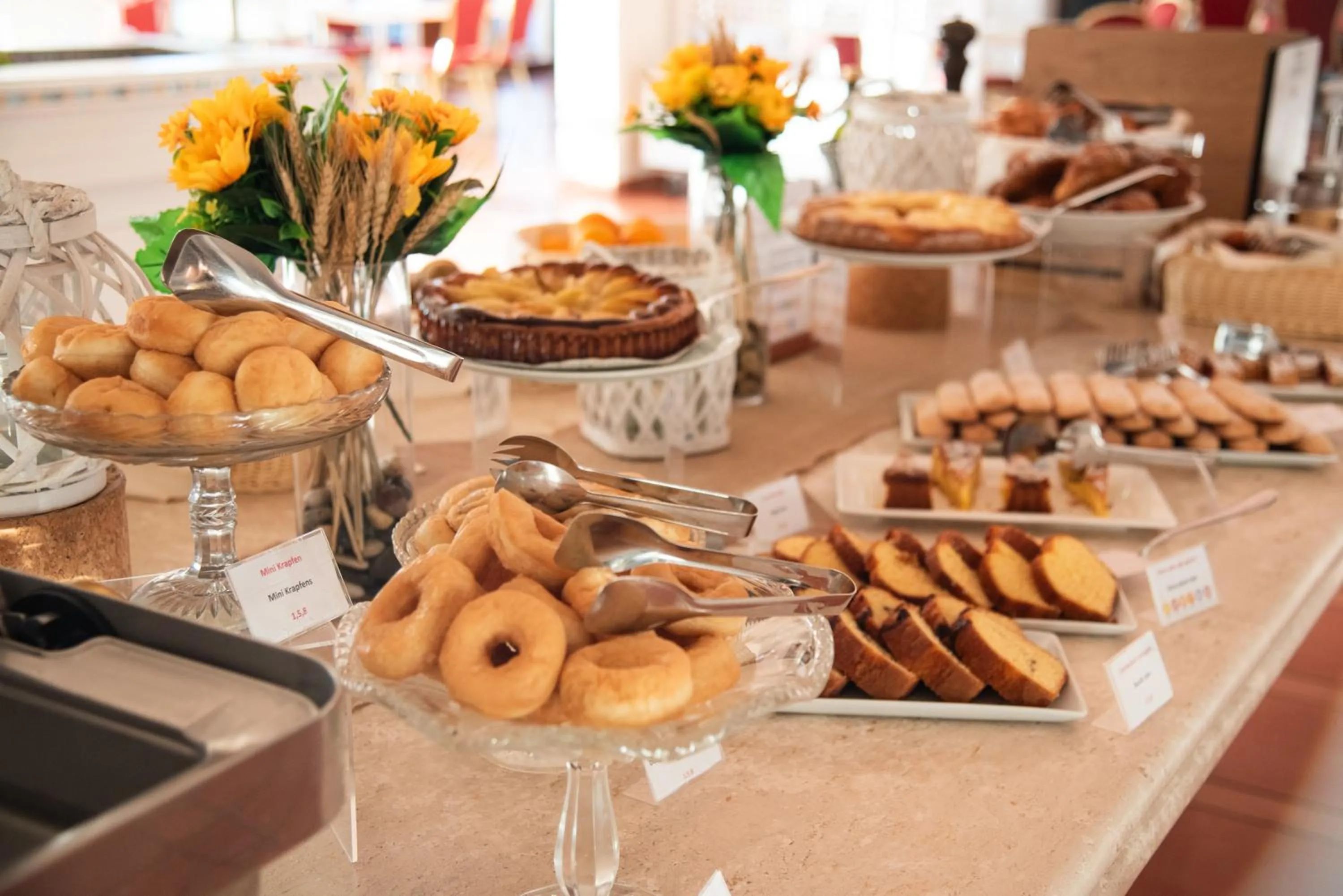 Breakfast in Hotel Santa Gilla