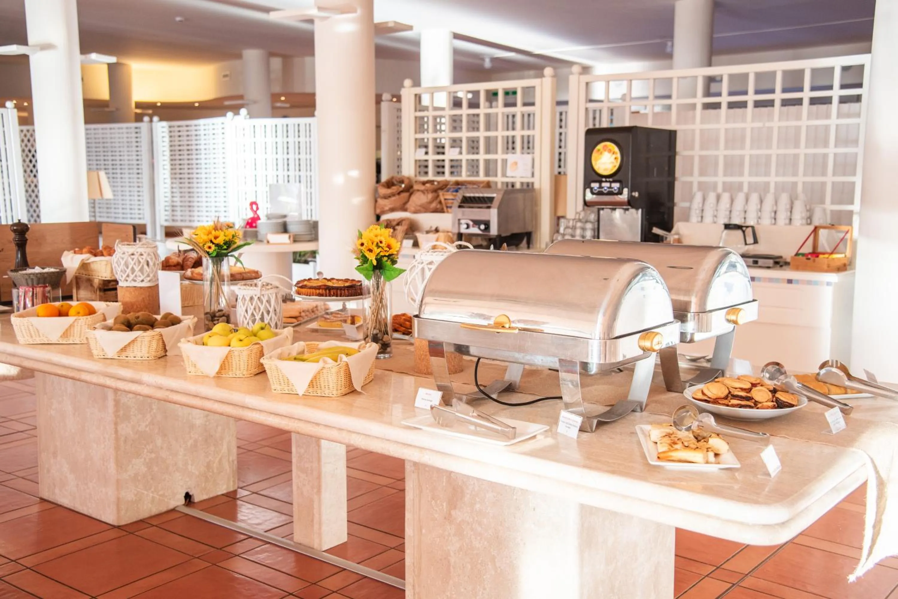 Buffet breakfast in Hotel Santa Gilla
