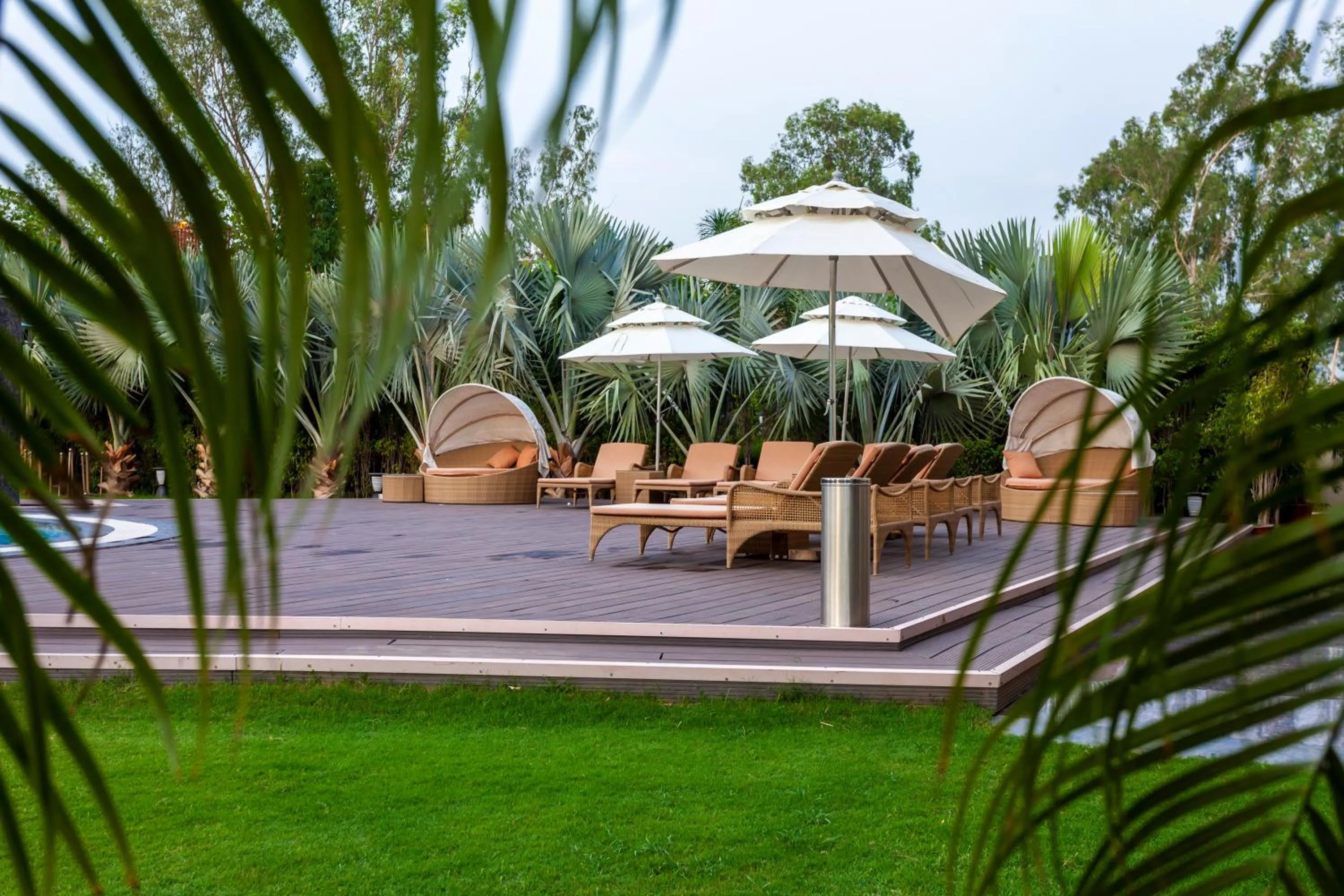 Seating area in Atrio by Devam