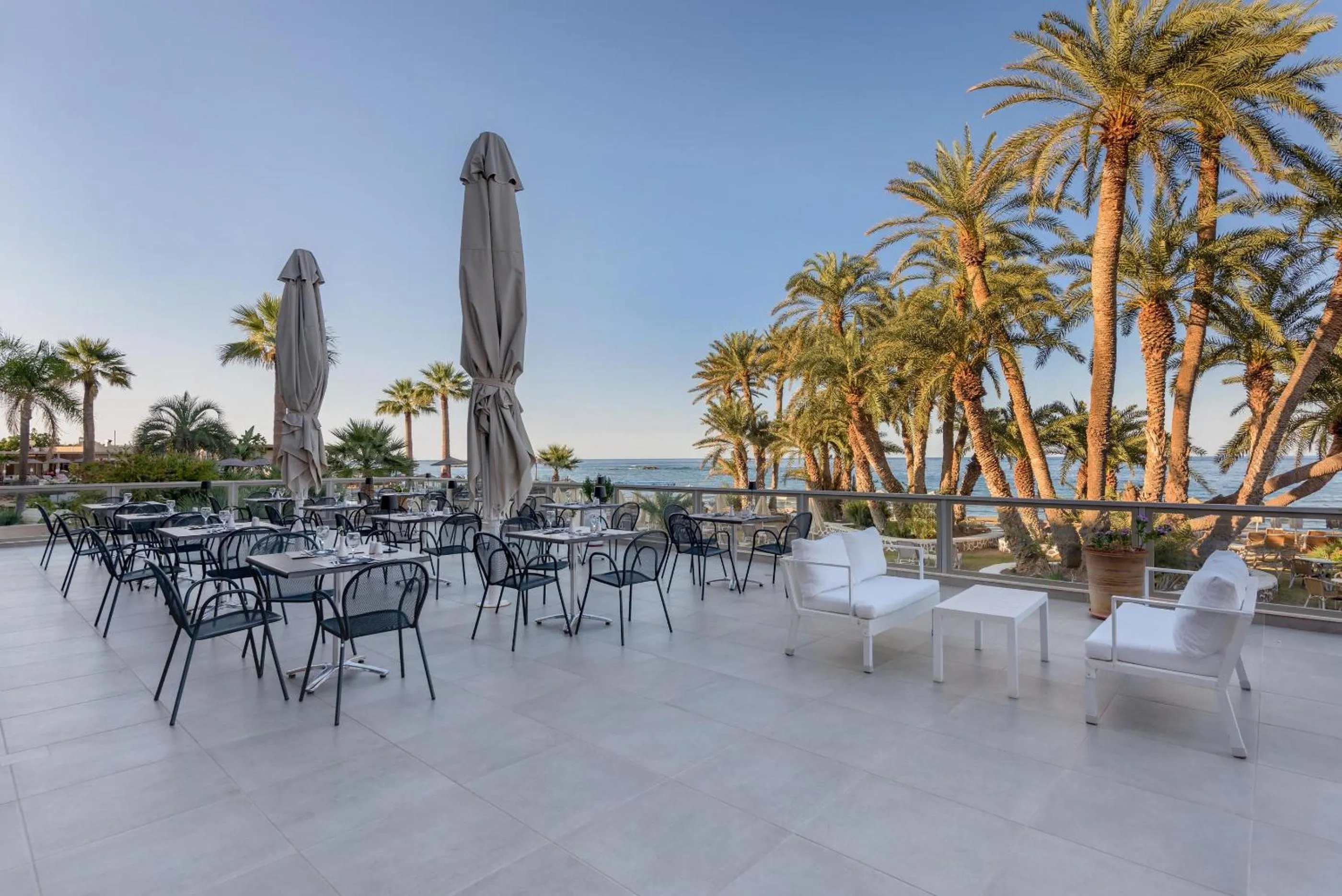 Balcony/Terrace in Zeus Hotels Palm Beach