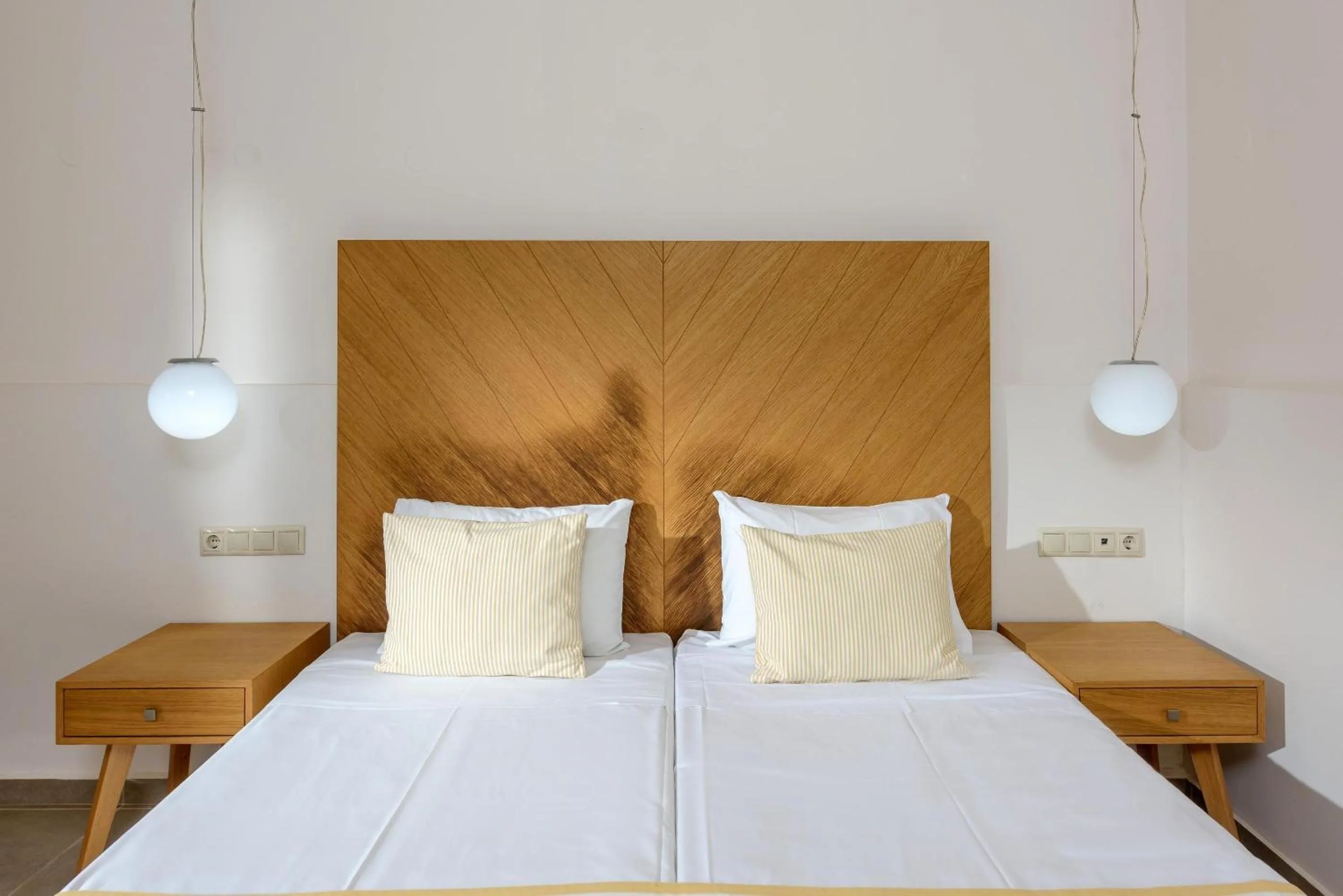 Photo of the whole room, Bed in Zeus Hotels Palm Beach