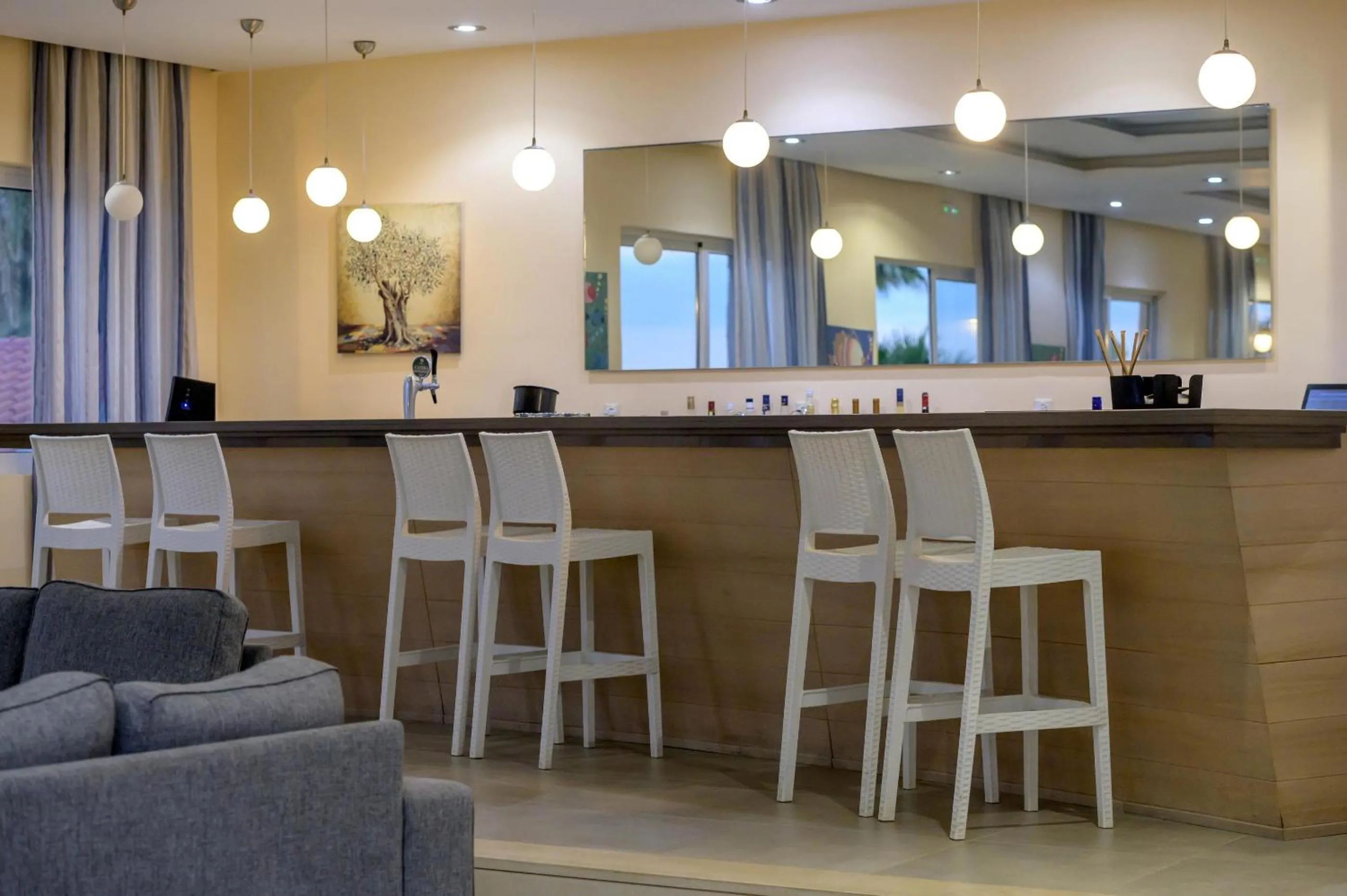 Lounge or bar in Zeus Hotels Palm Beach