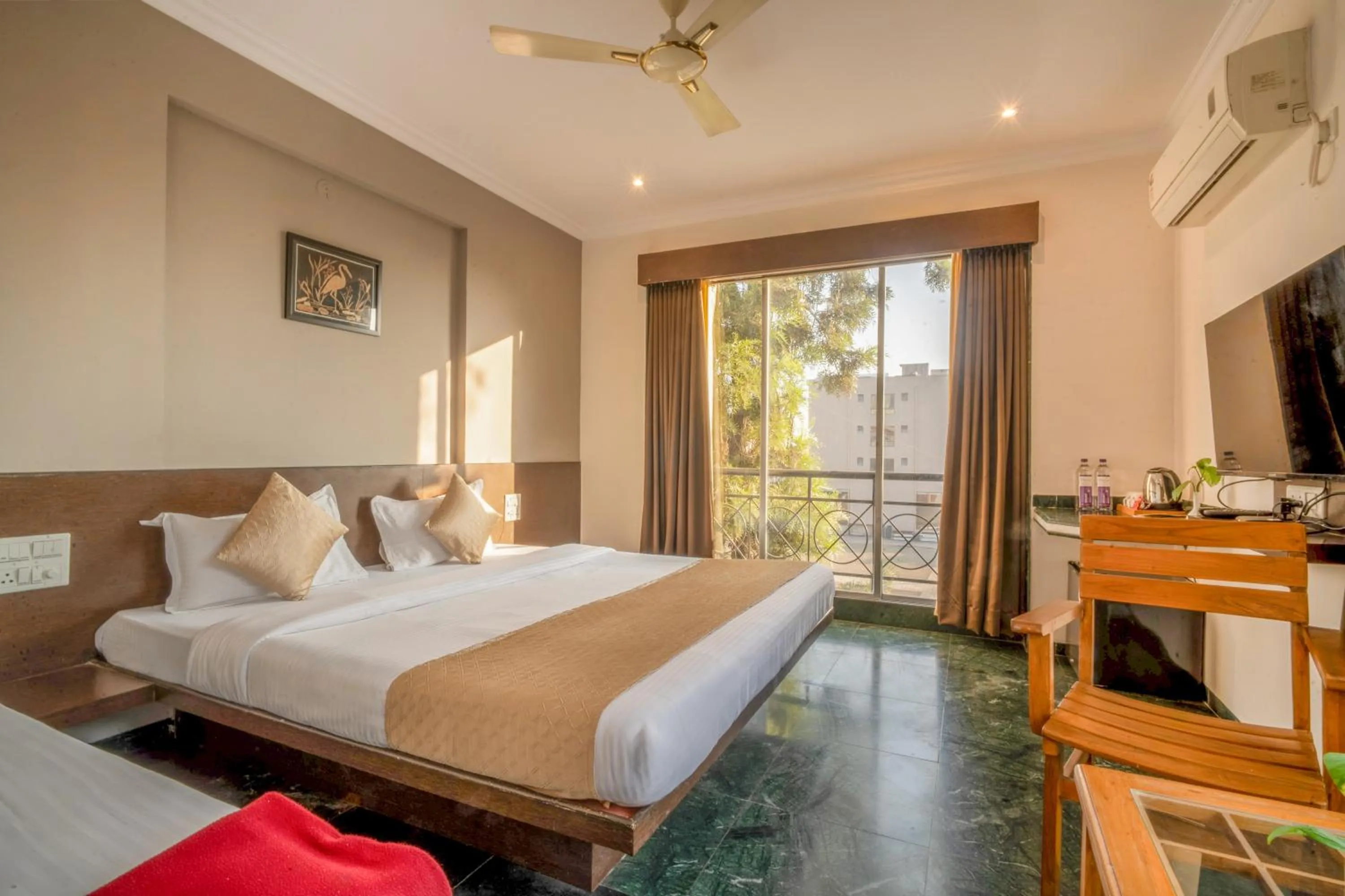 Bed in HOTEL KB's Grand