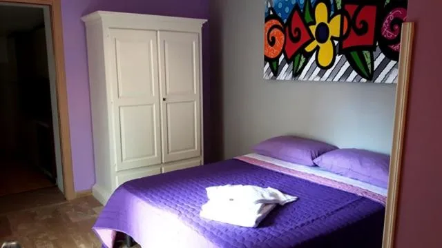 Photo of the whole room, Bed in La Marinella