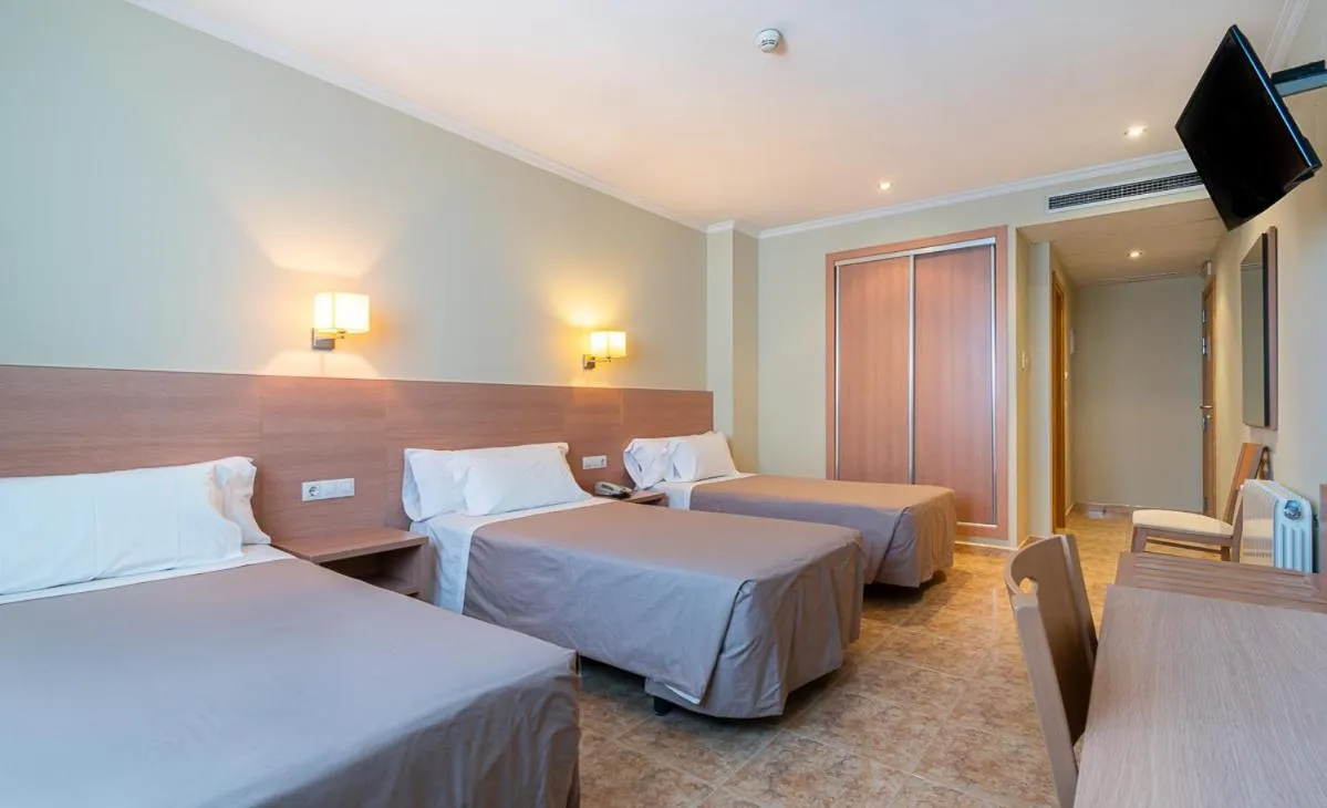 Bedroom, Bed in Hotel Alba