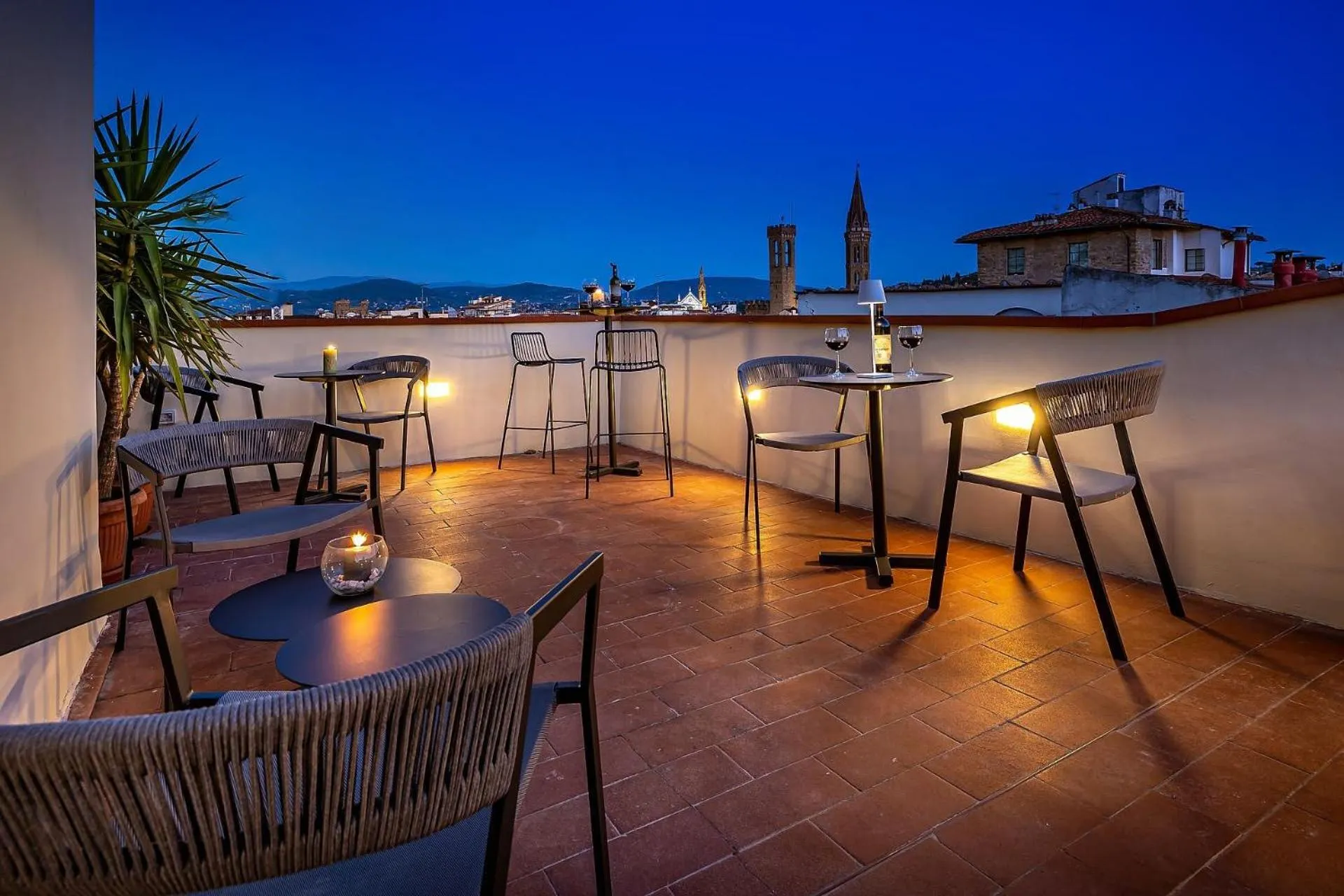 Night in Hotel Villani