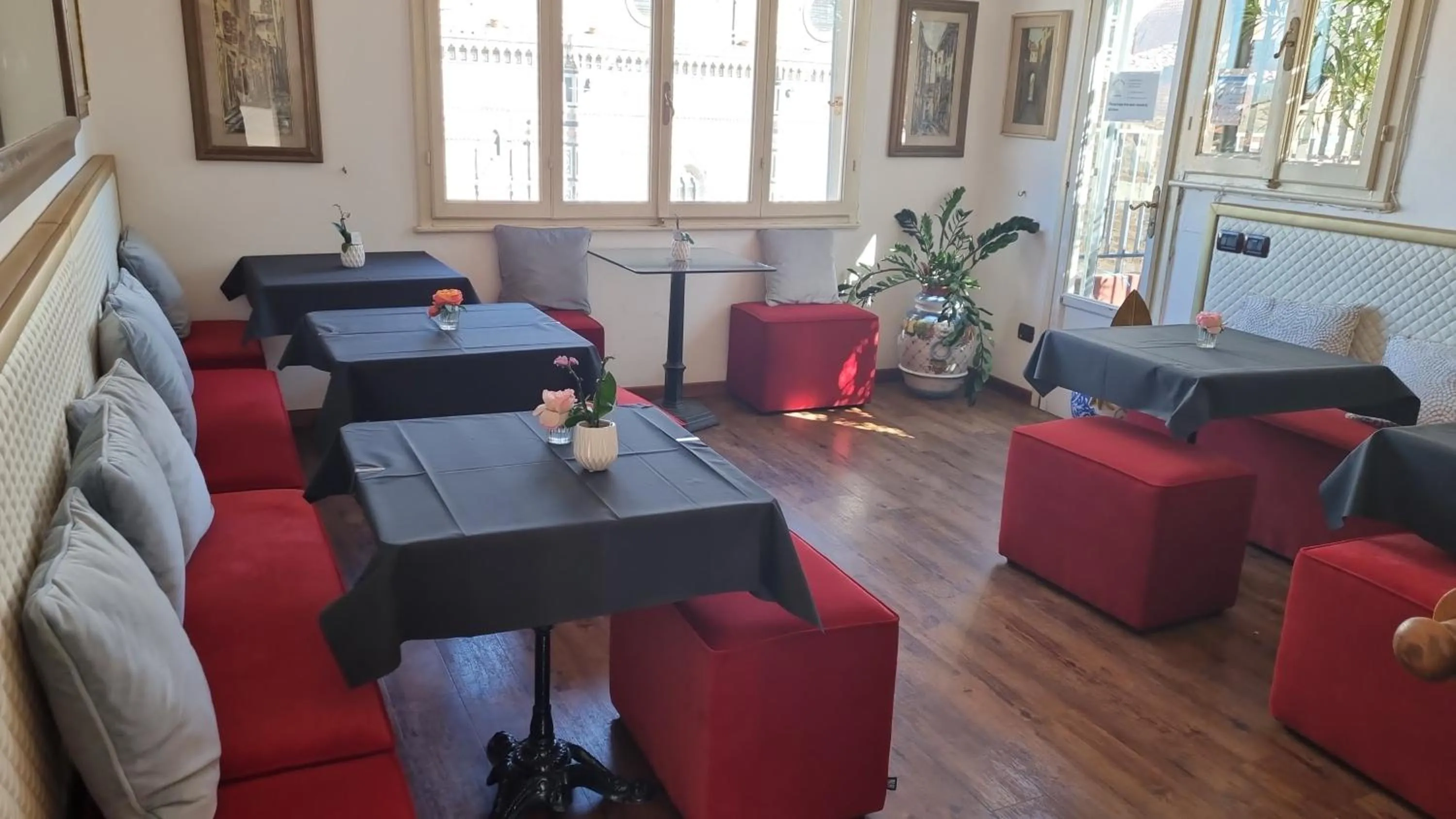 Balcony/Terrace in Hotel Villani