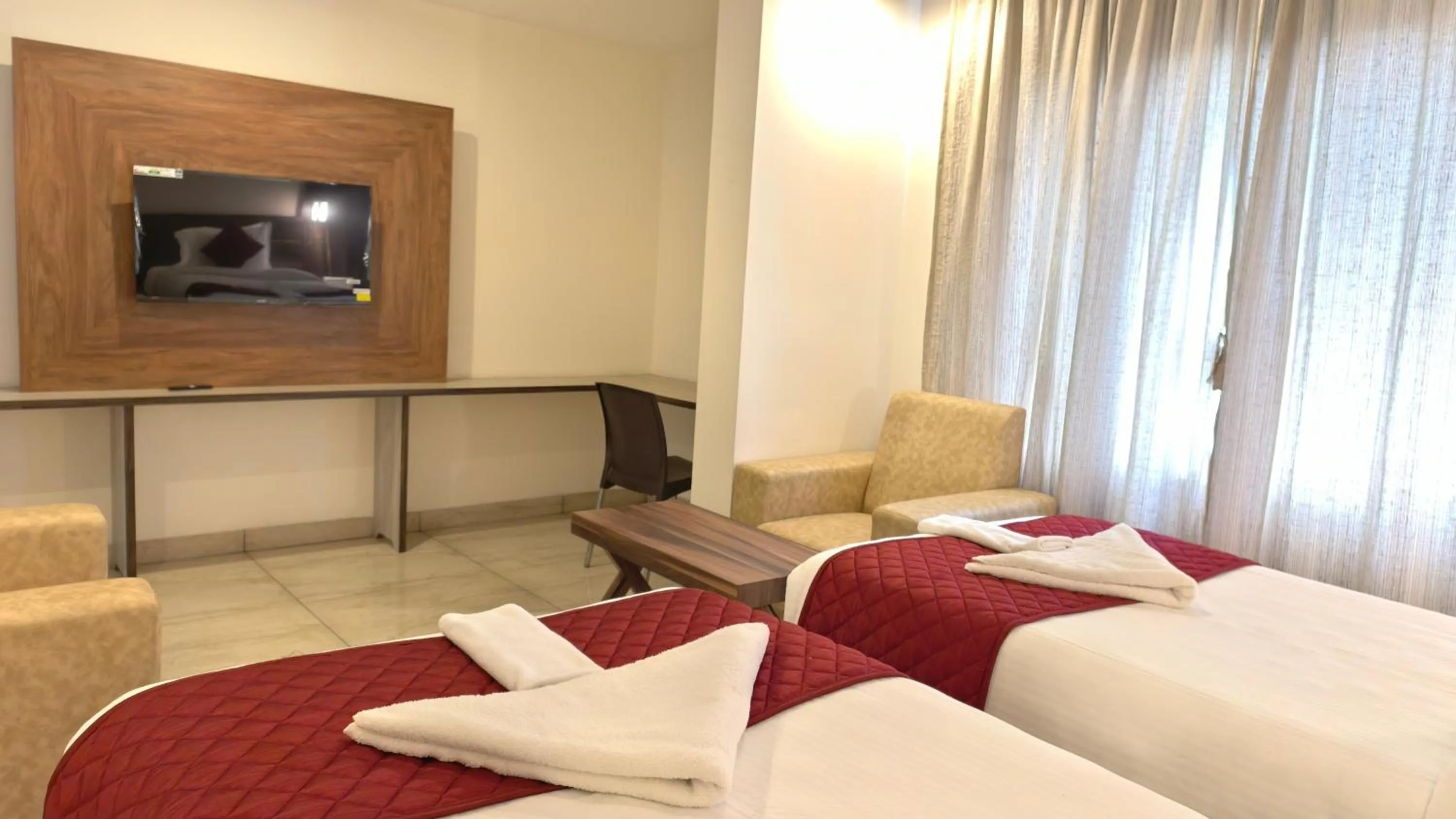 Bed in Monarch Express, Sri City