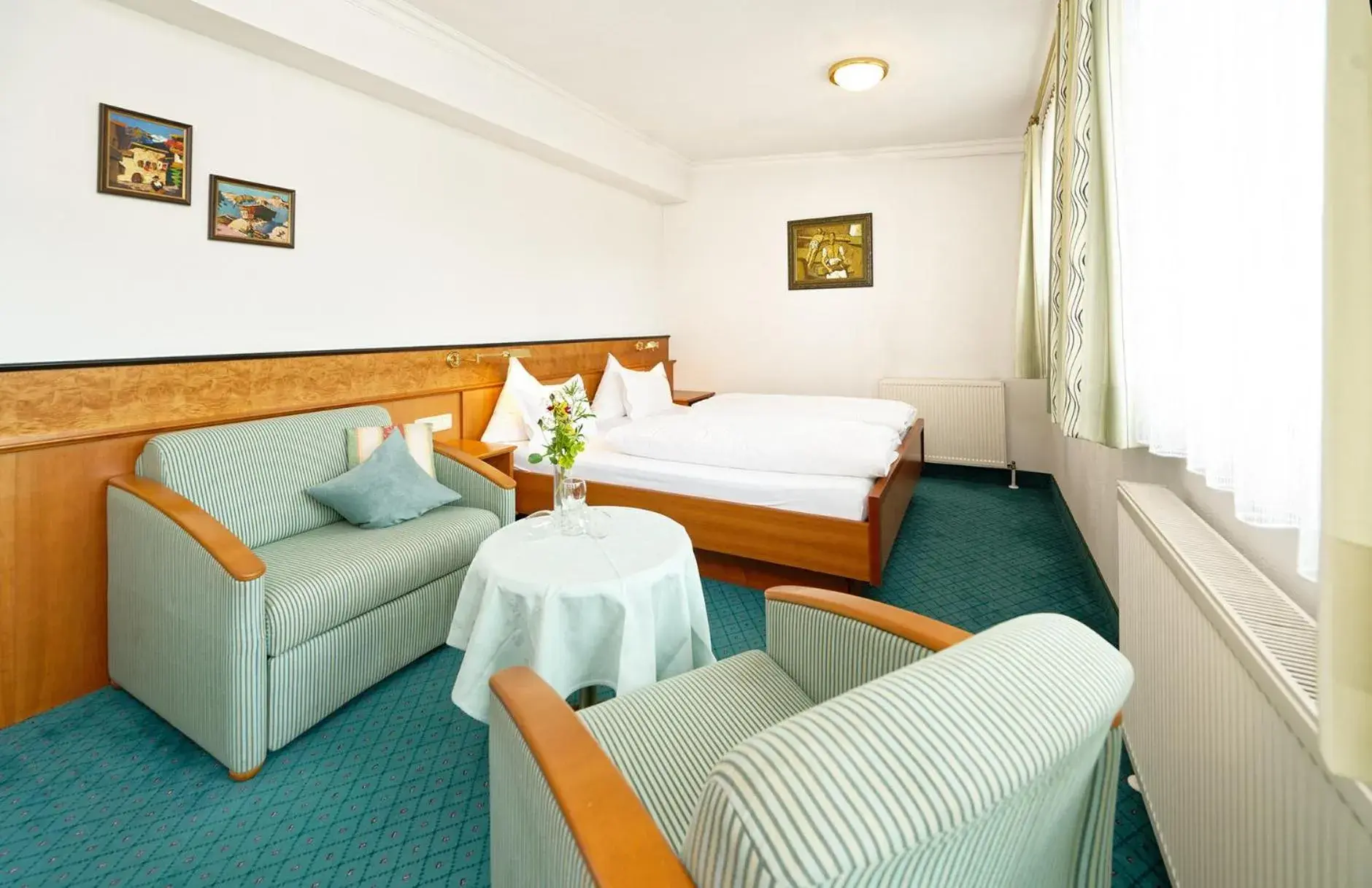 Family Room in Hotel Edelweiss Family Room in Hotel Edelweiss