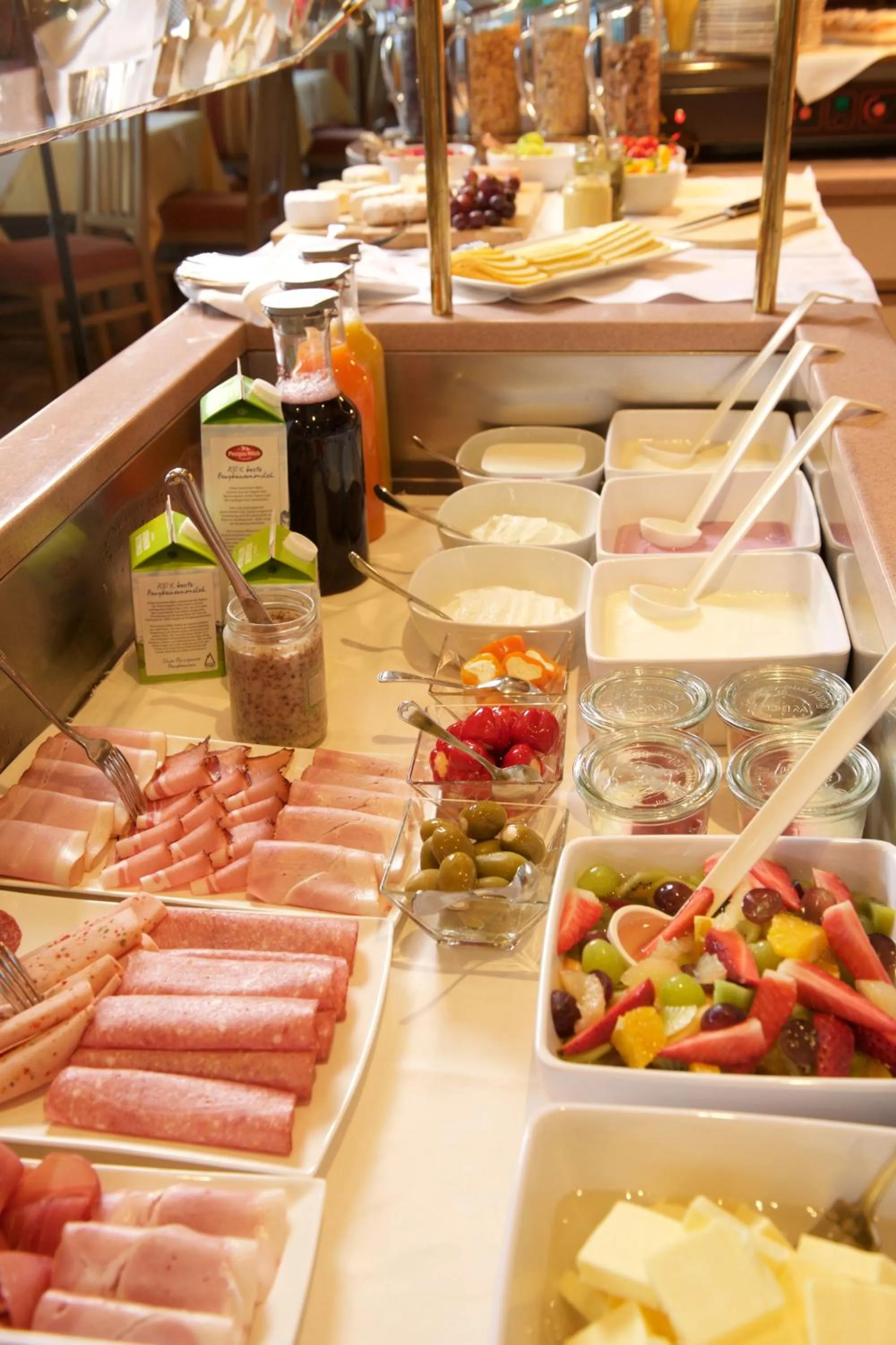 Breakfast in Hotel Edelweiss