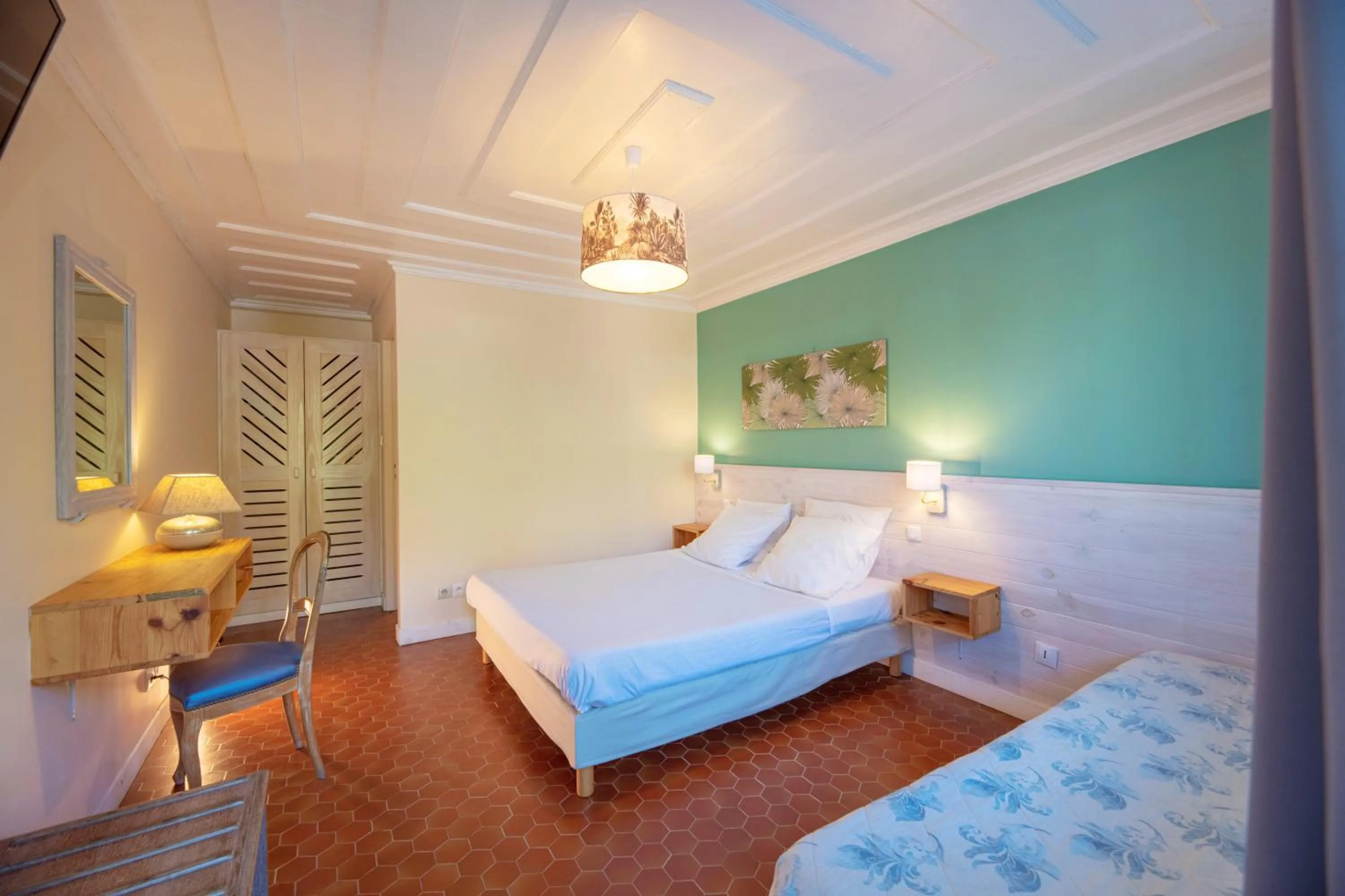 Photo of the whole room, Bed in Le Relais Des Cimes