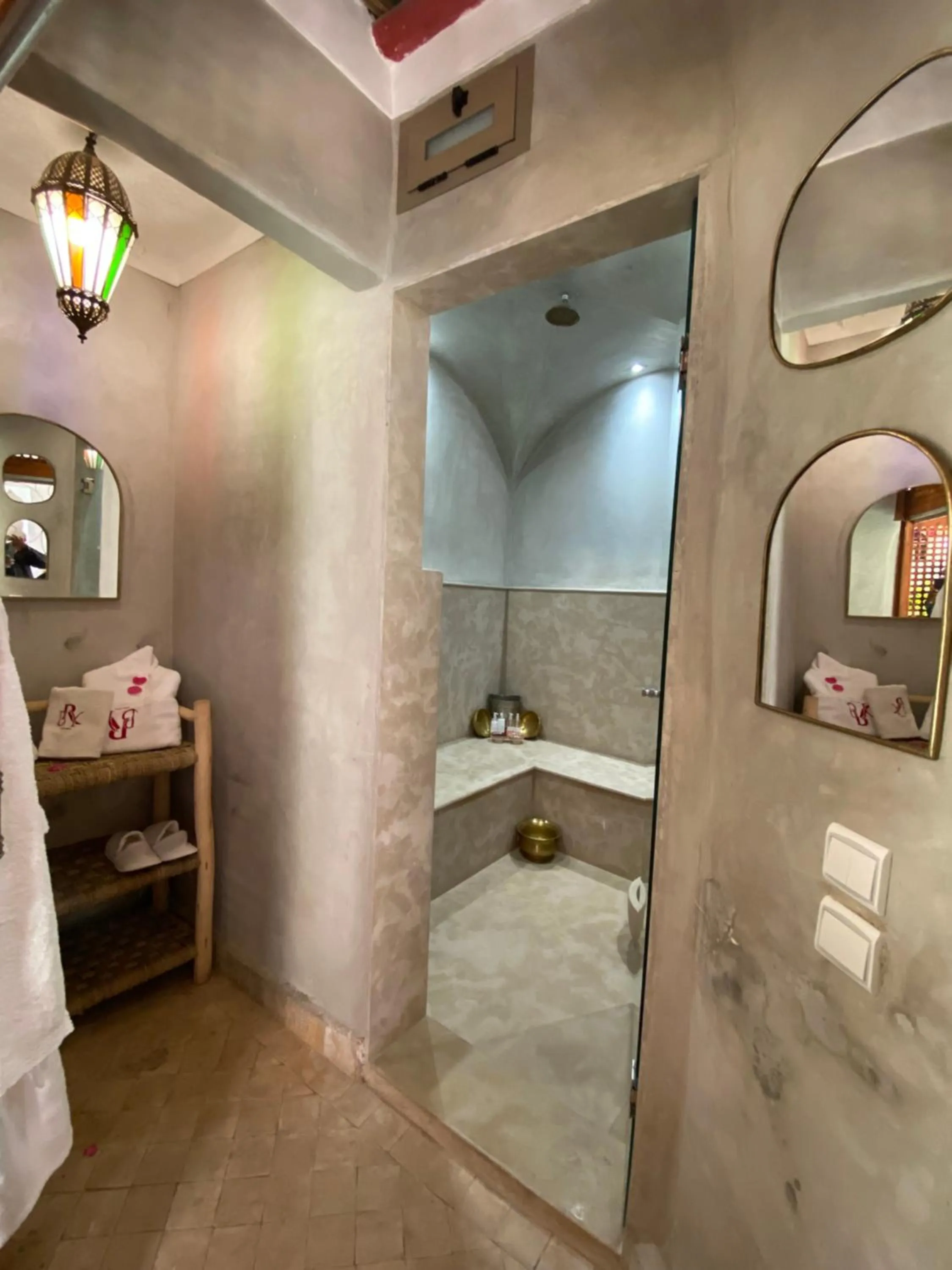 Steam room in Riad Bab Yacout & SPA