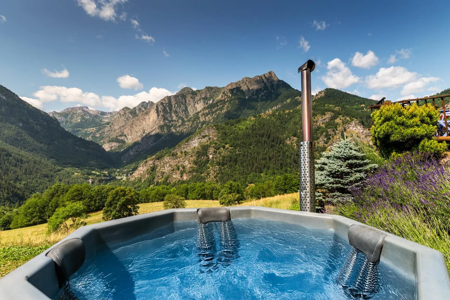 Hot Tub in Brieis Relais Alpino