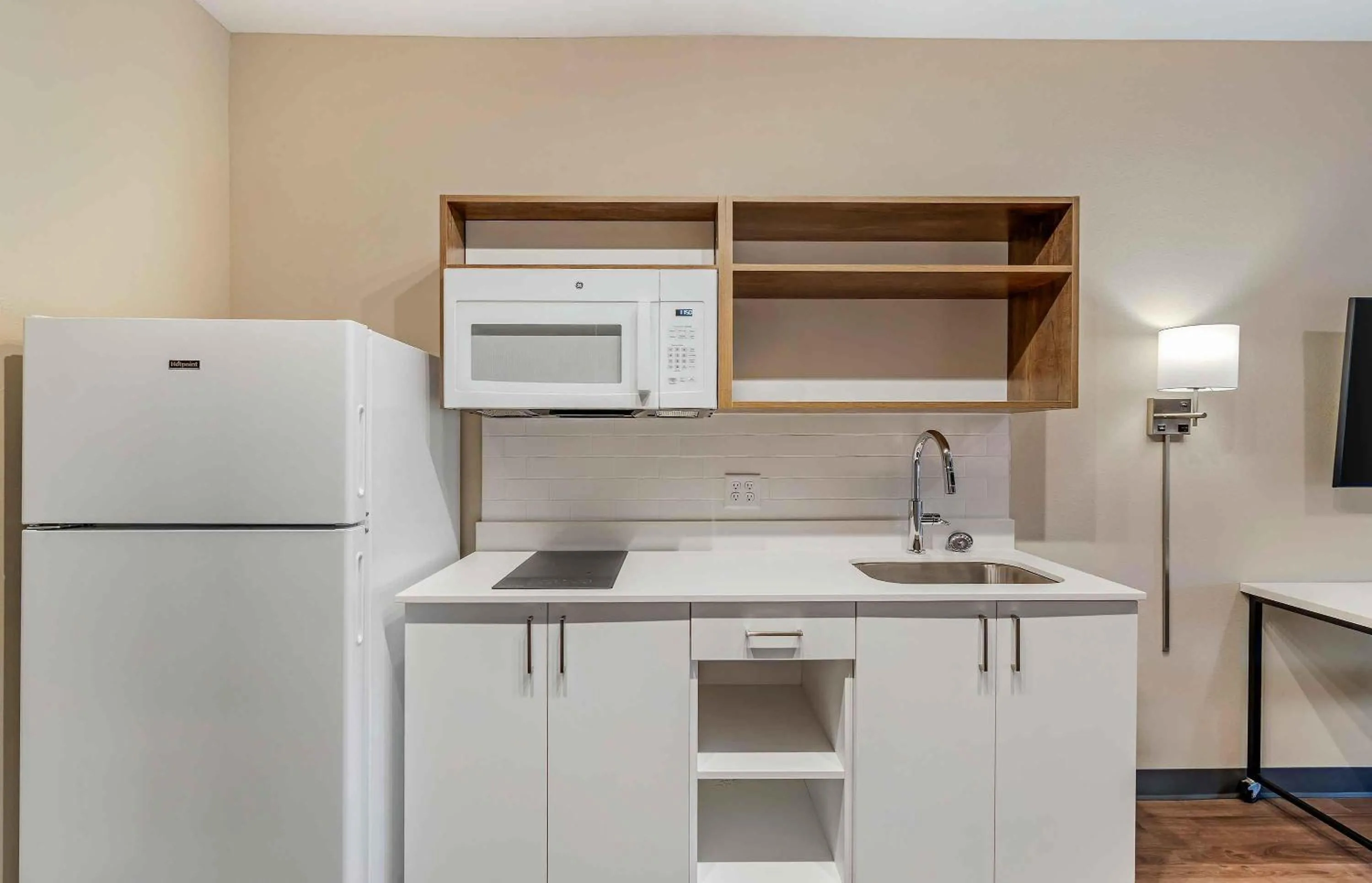 Kitchen or kitchenette in Extended Stay America Premier Suites - Jacksonville - Airport
