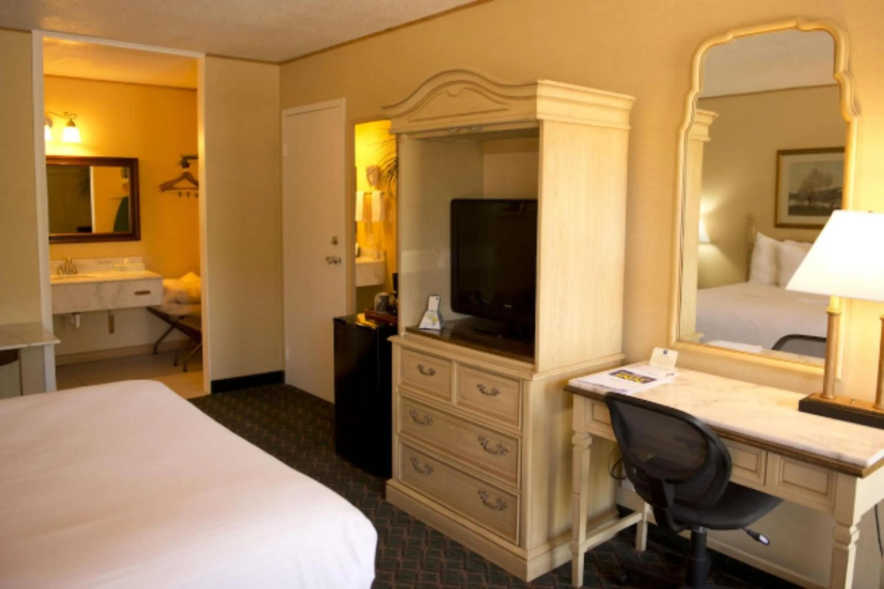 Bedroom, Bed in Stage Coach Inn By Capital O Ogallala I 80