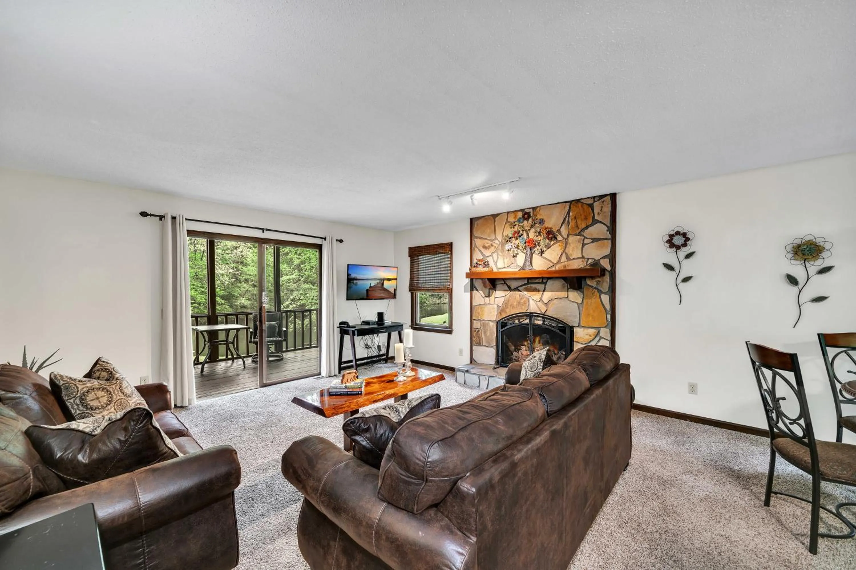 Balcony/Terrace in Coosawattee River Resort