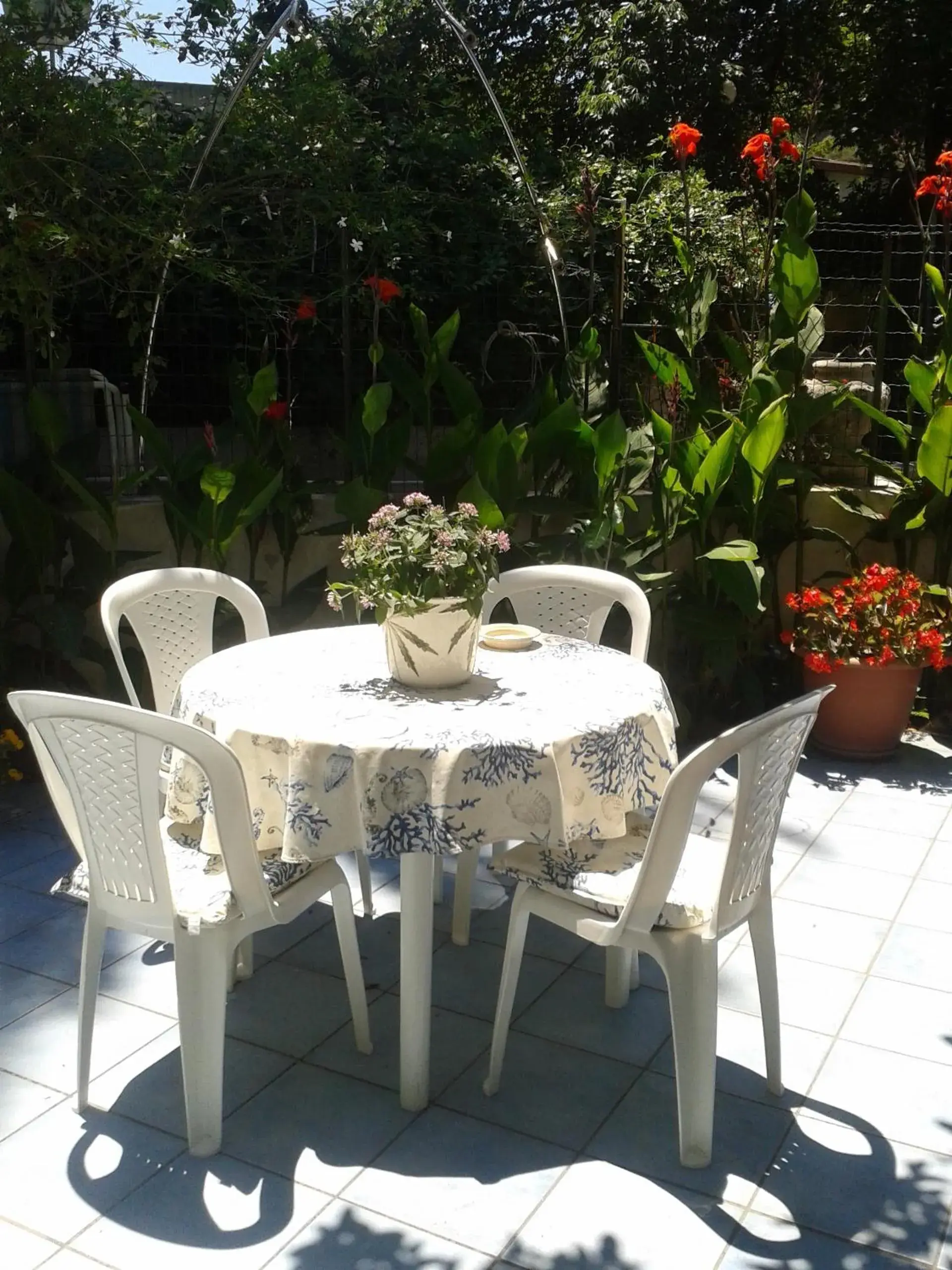 Quadruple Room with Private Bathroom in B&B Albatros Quadruple Room with Private Bathroom in B&B Albatros