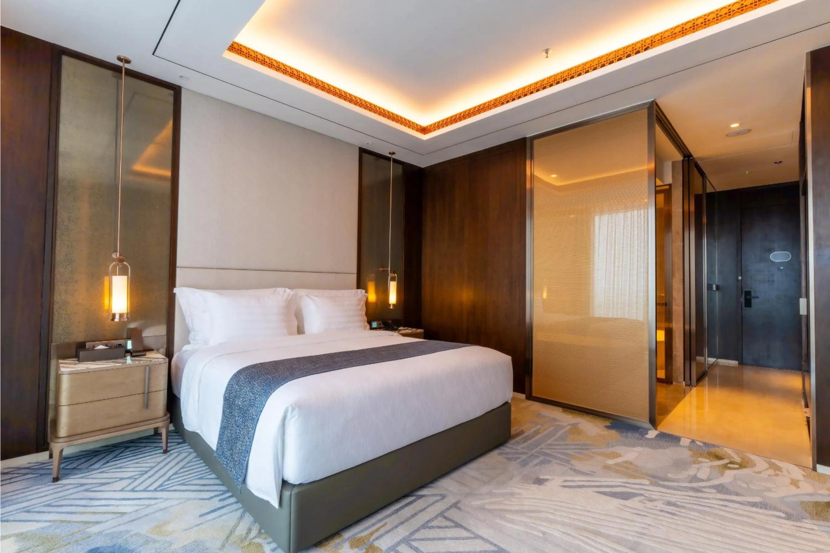 Bedroom, Bed in Arjuna Solitaire Hotel