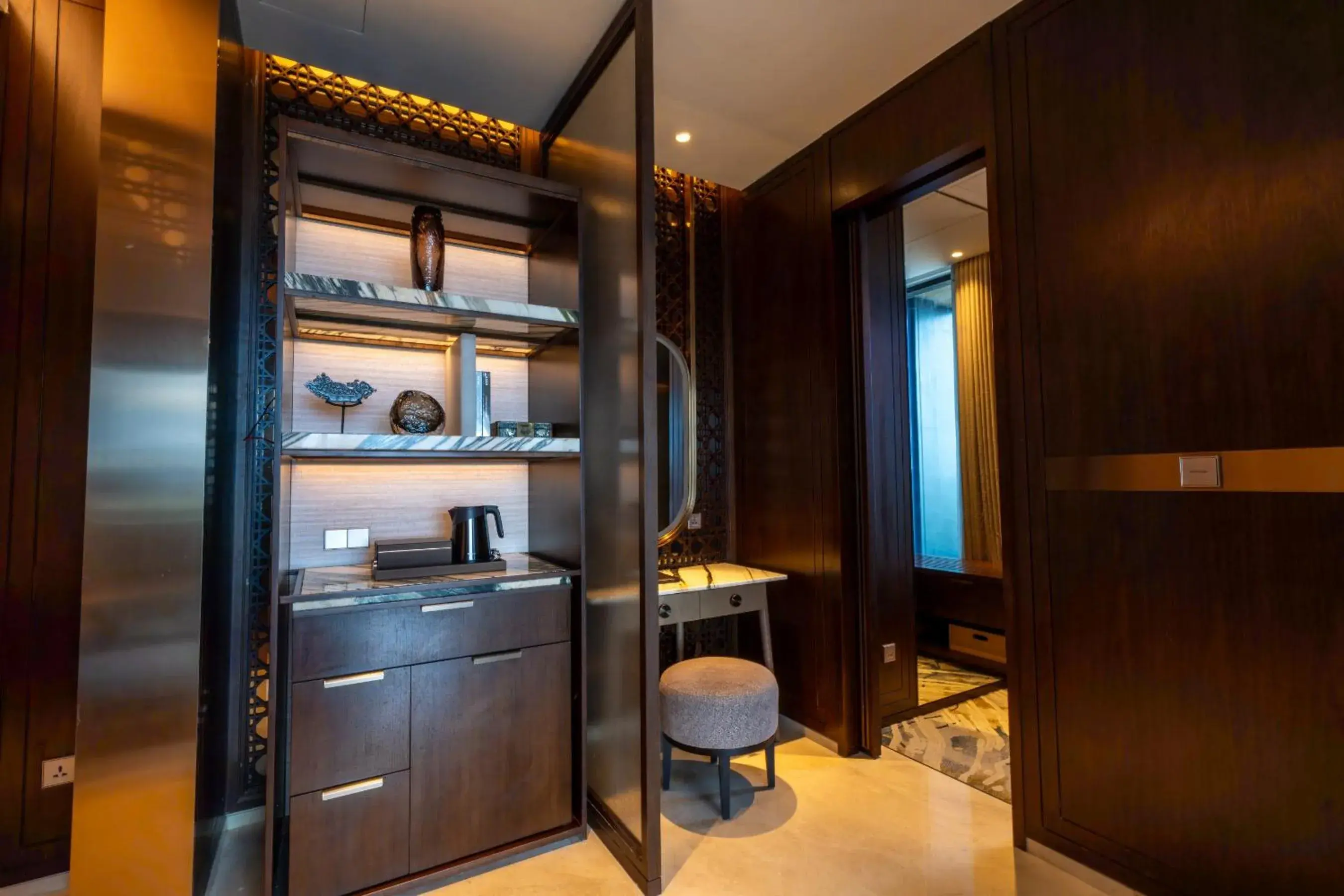 Executive Twin in Arjuna Solitaire Hotel Executive Twin in Arjuna Solitaire Hotel