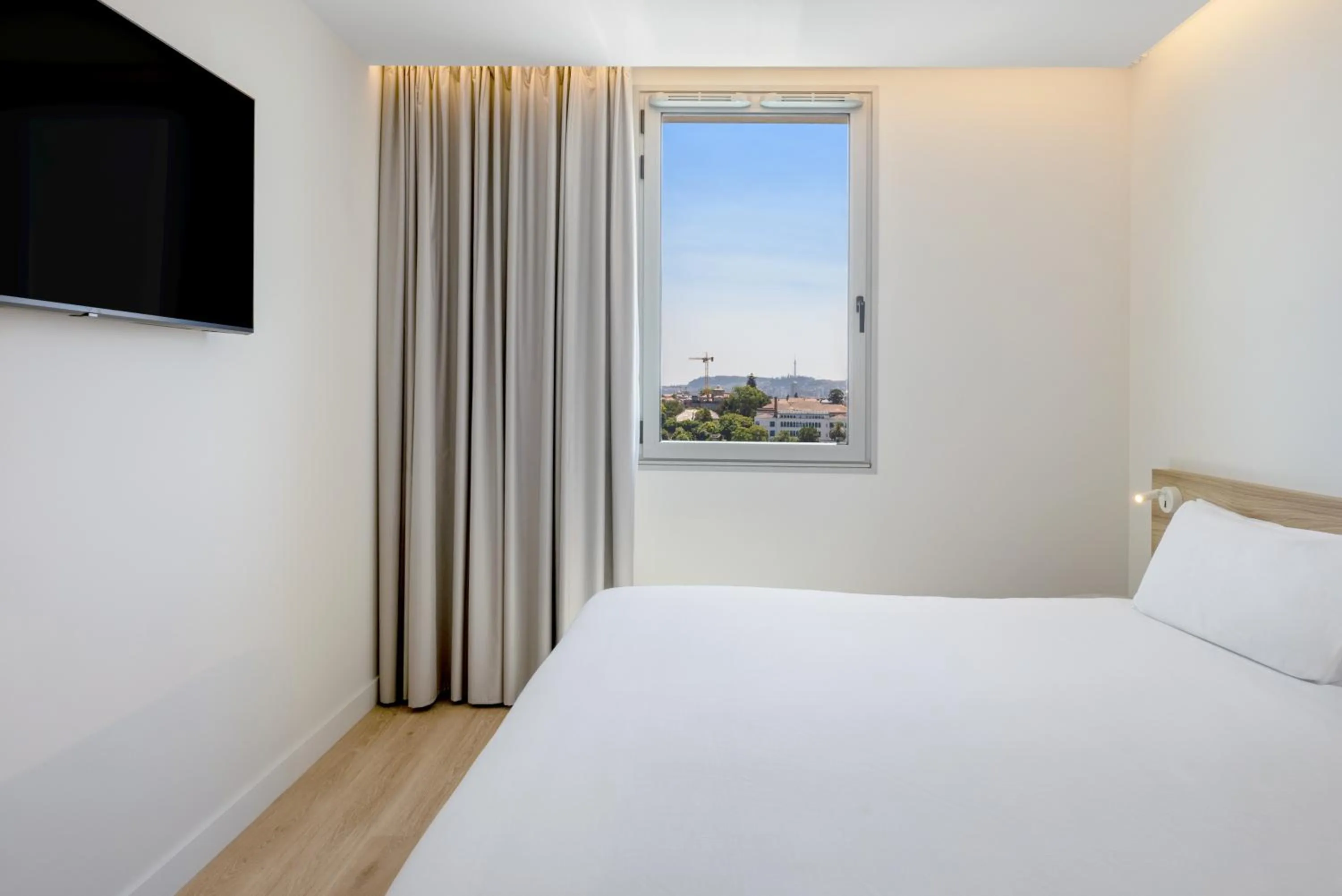 Bed in B&B HOTEL Porto Centro Massarelos