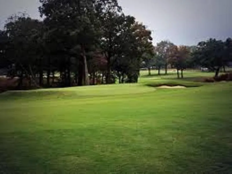 Golfcourse in The Smoke House Lodge