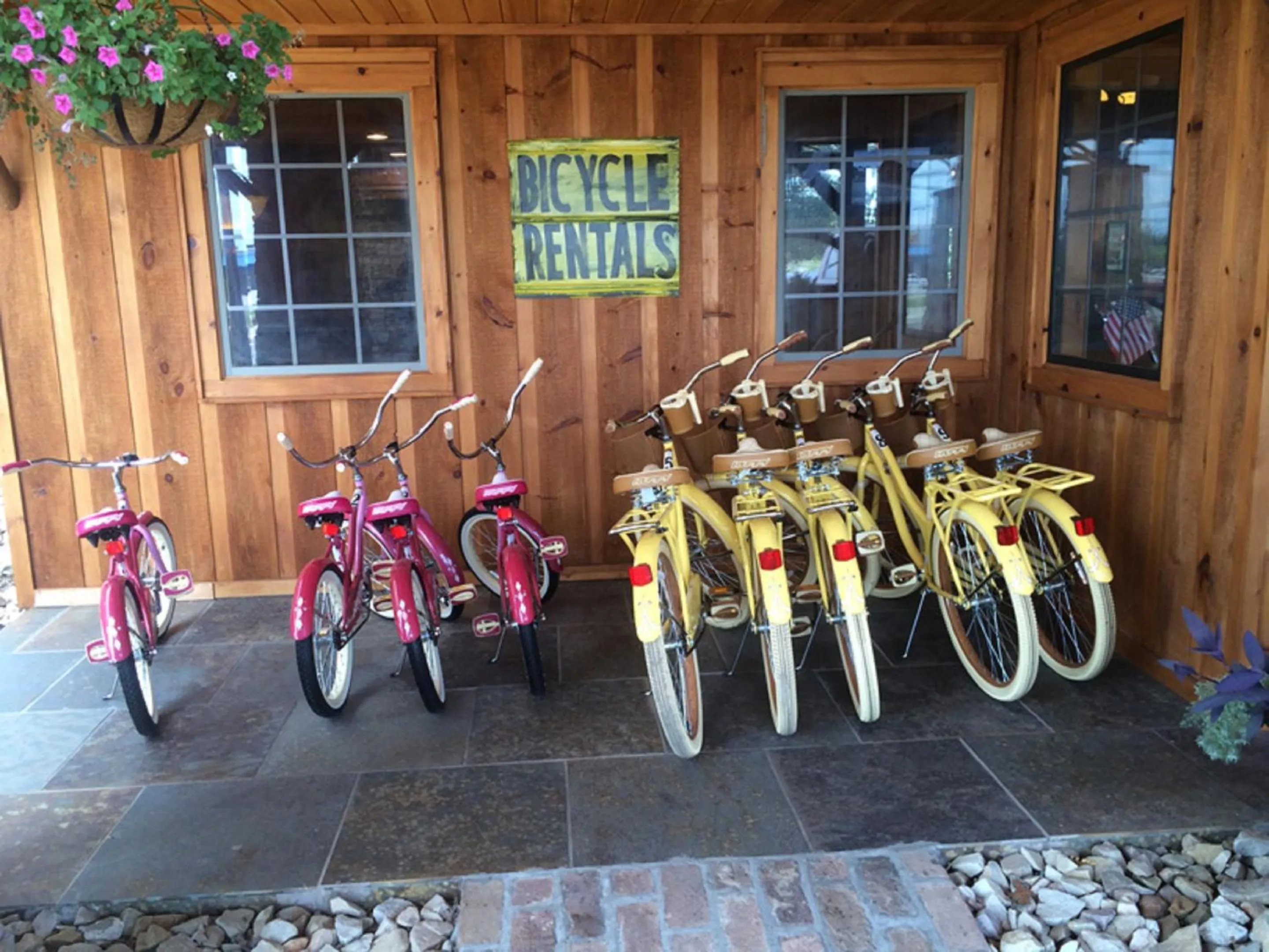 Cycling in The Smoke House Lodge