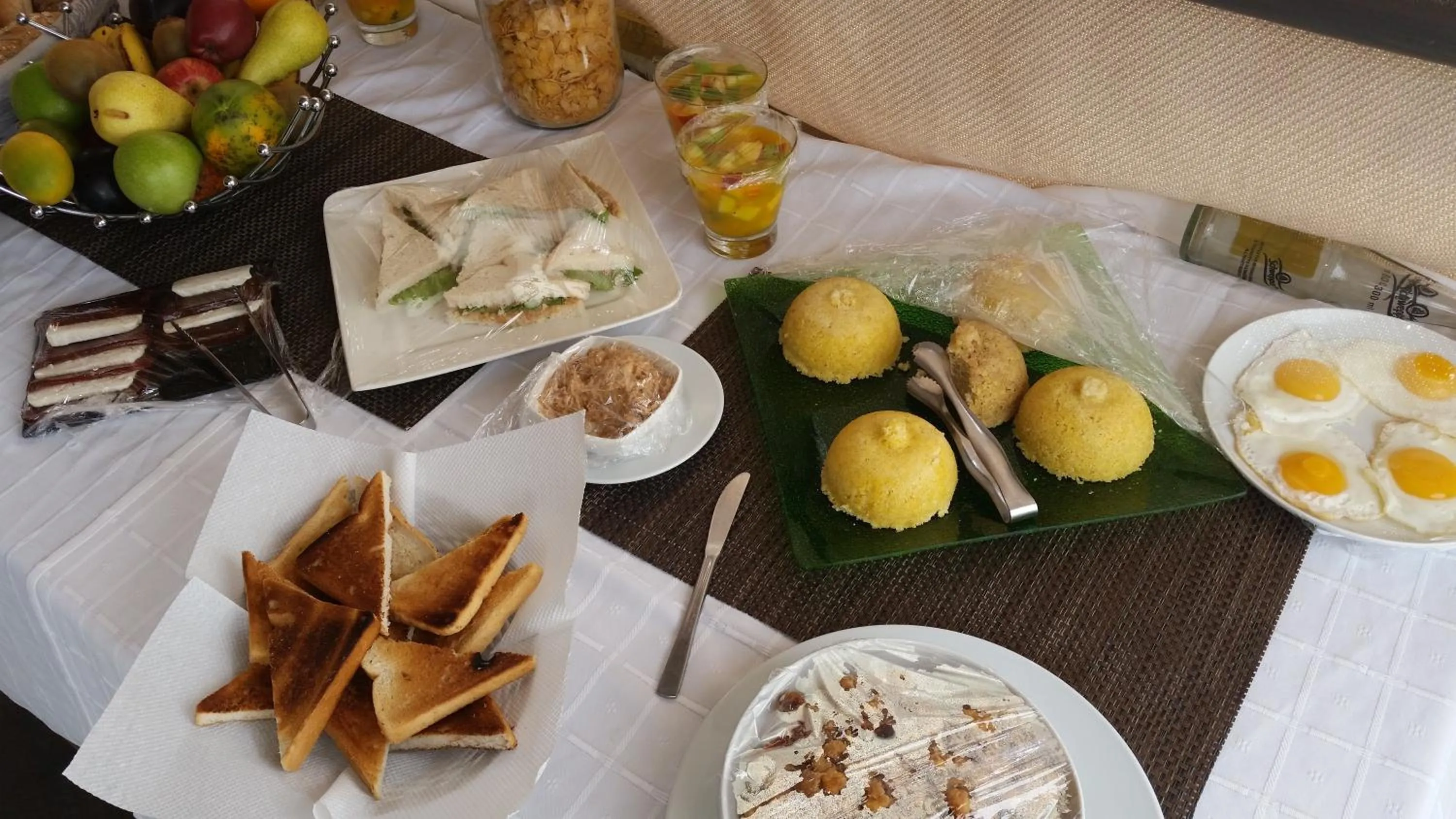 Breakfast in Vivi Hotel