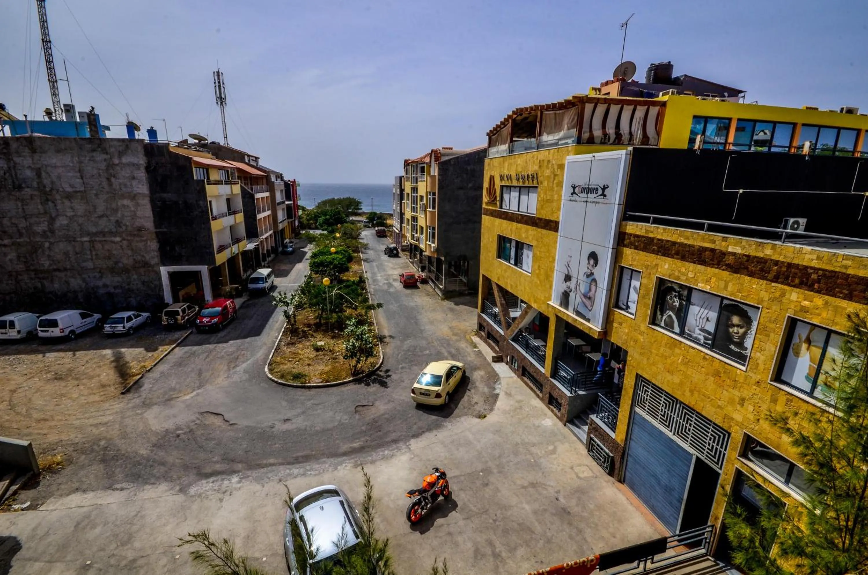 Facade/entrance in Vivi Hotel