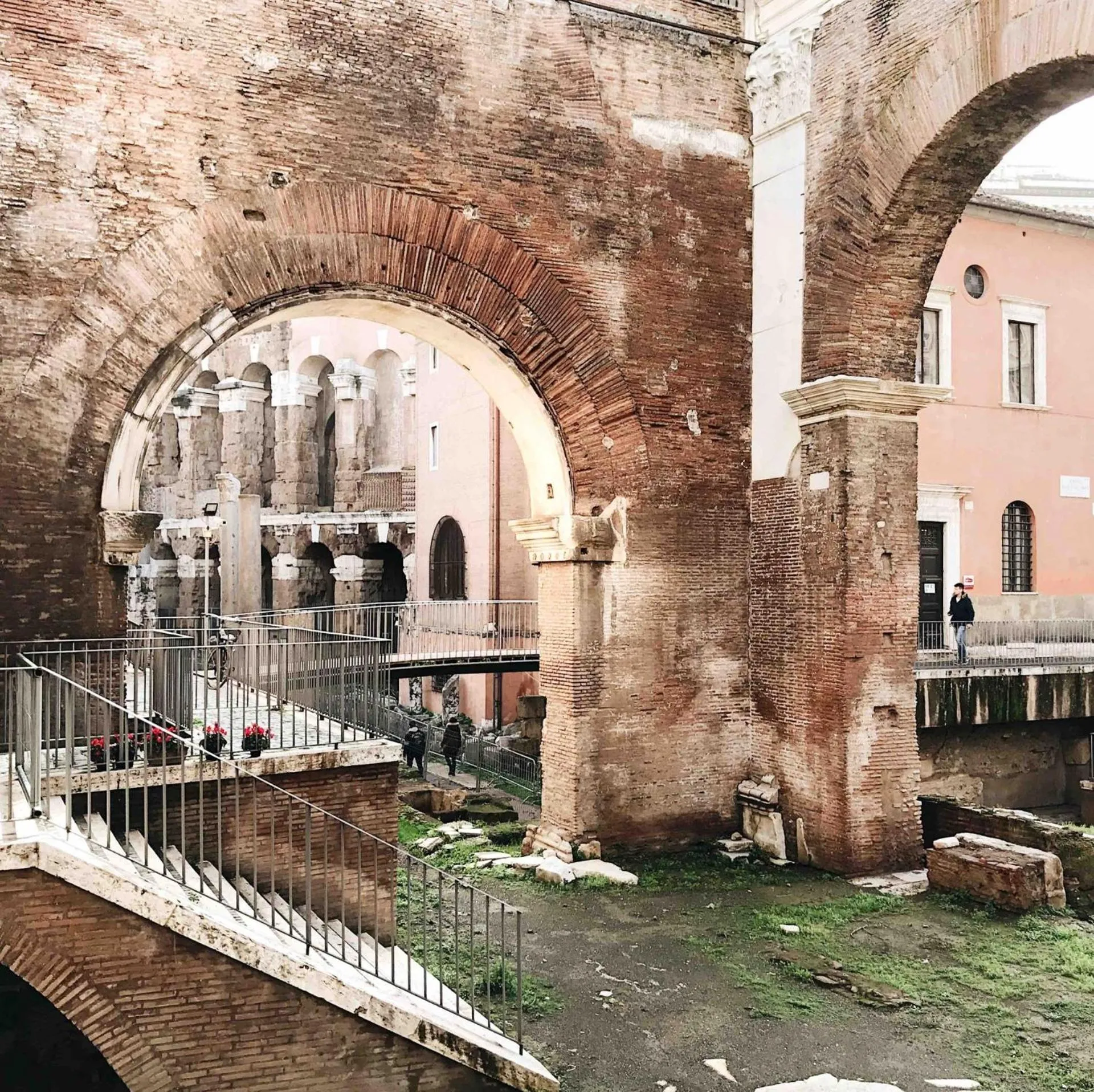 Property building in Loft Navona