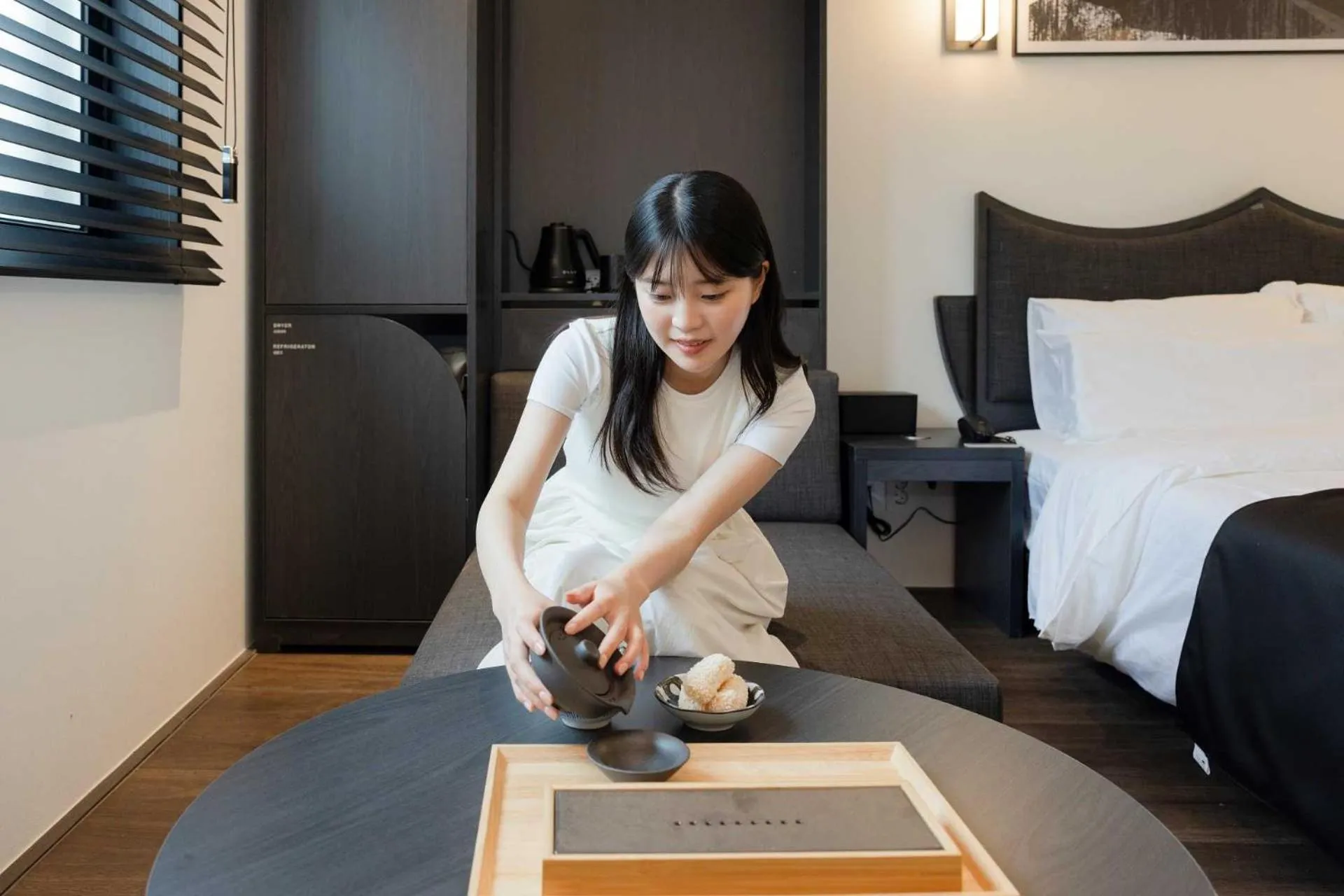 Photo of the whole room, Bed in Anook Hotel and Spa Daejeon Yuseong